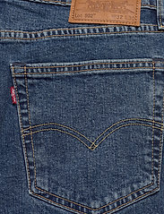 LEVI´S Men - 502 TAPER STONEWASH STRETCH T2 - tapered jeans - med indigo - flat finish - 8