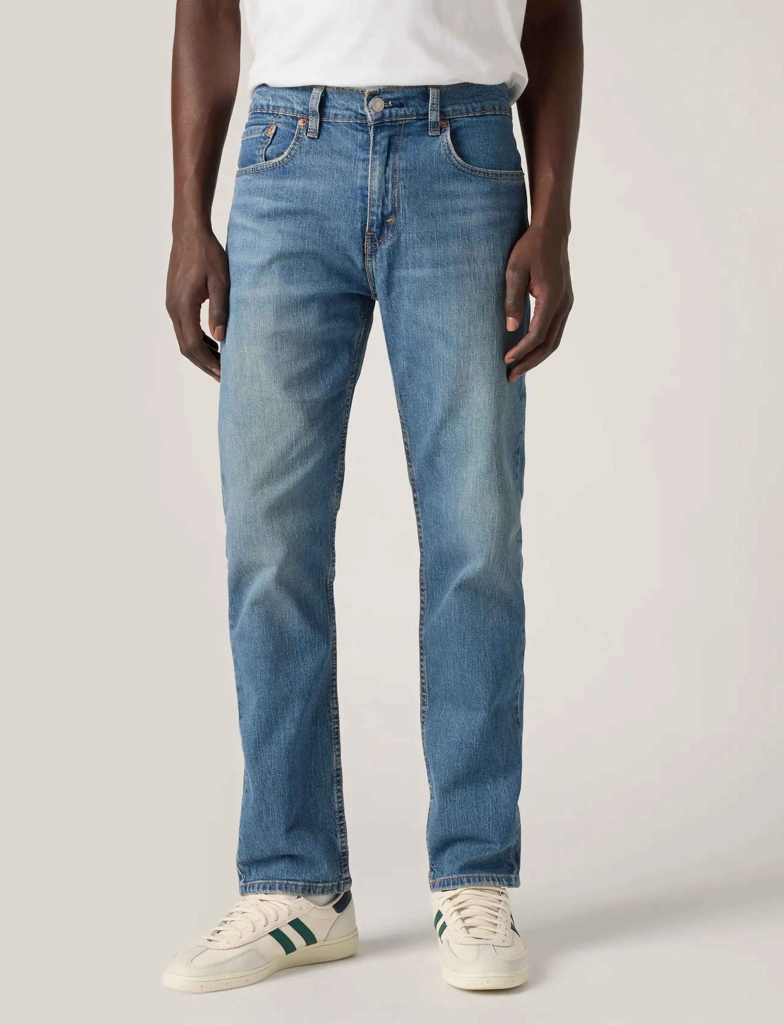 Levi's® - 502 TAPER AND ANOTHER ONE - broeken & jeans - med indigo - worn in - 4