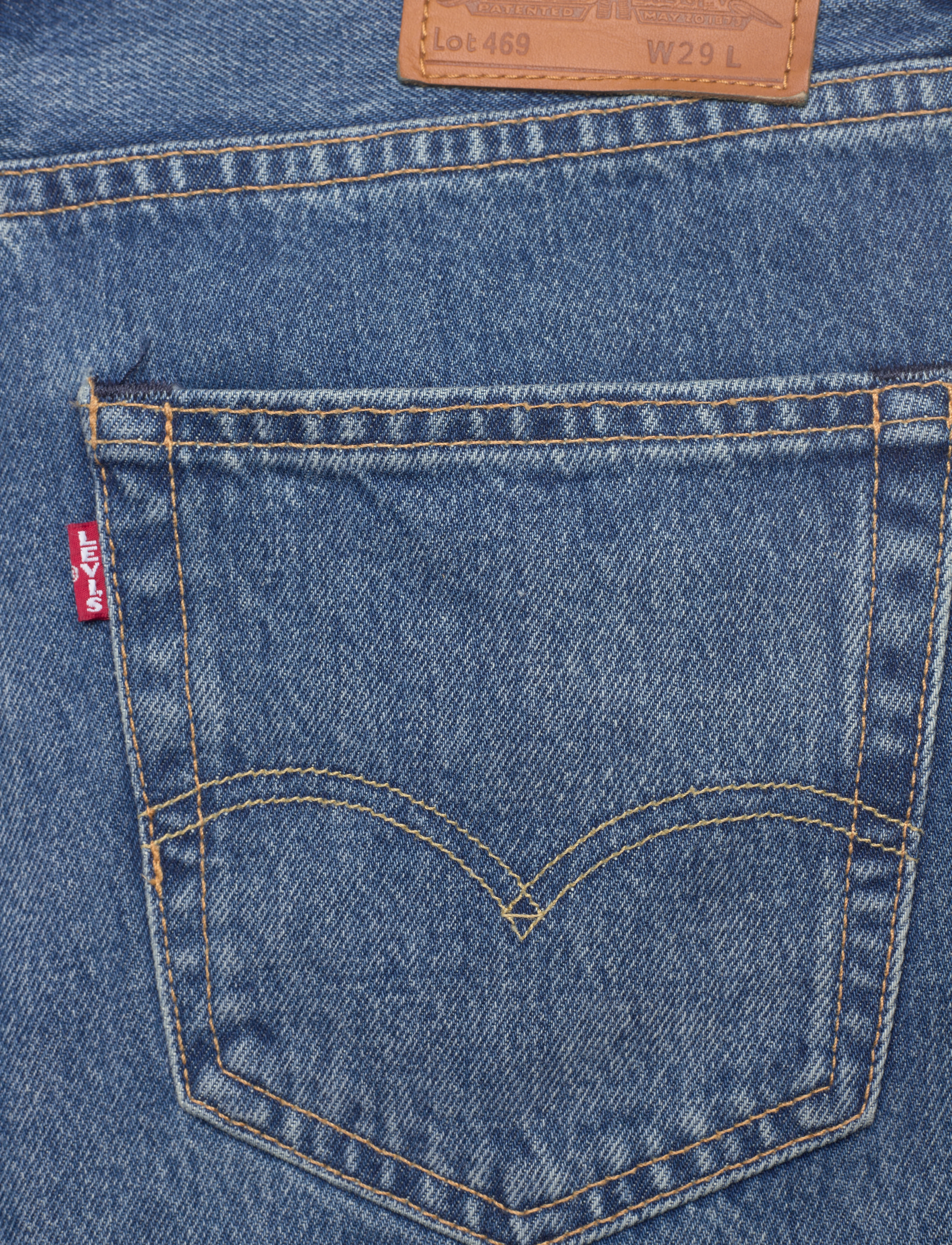 LEVI´S Men - 469 LOOSE SHORT EAGLE FLY SHORT - med indigo - worn in - 4