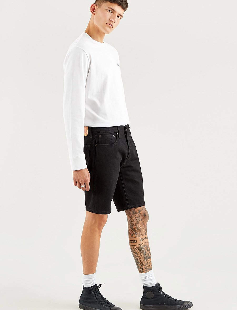 Levi's® - 405 STANDARD SHORTS BLACK RINS - farkkushortsit - blacks - 5