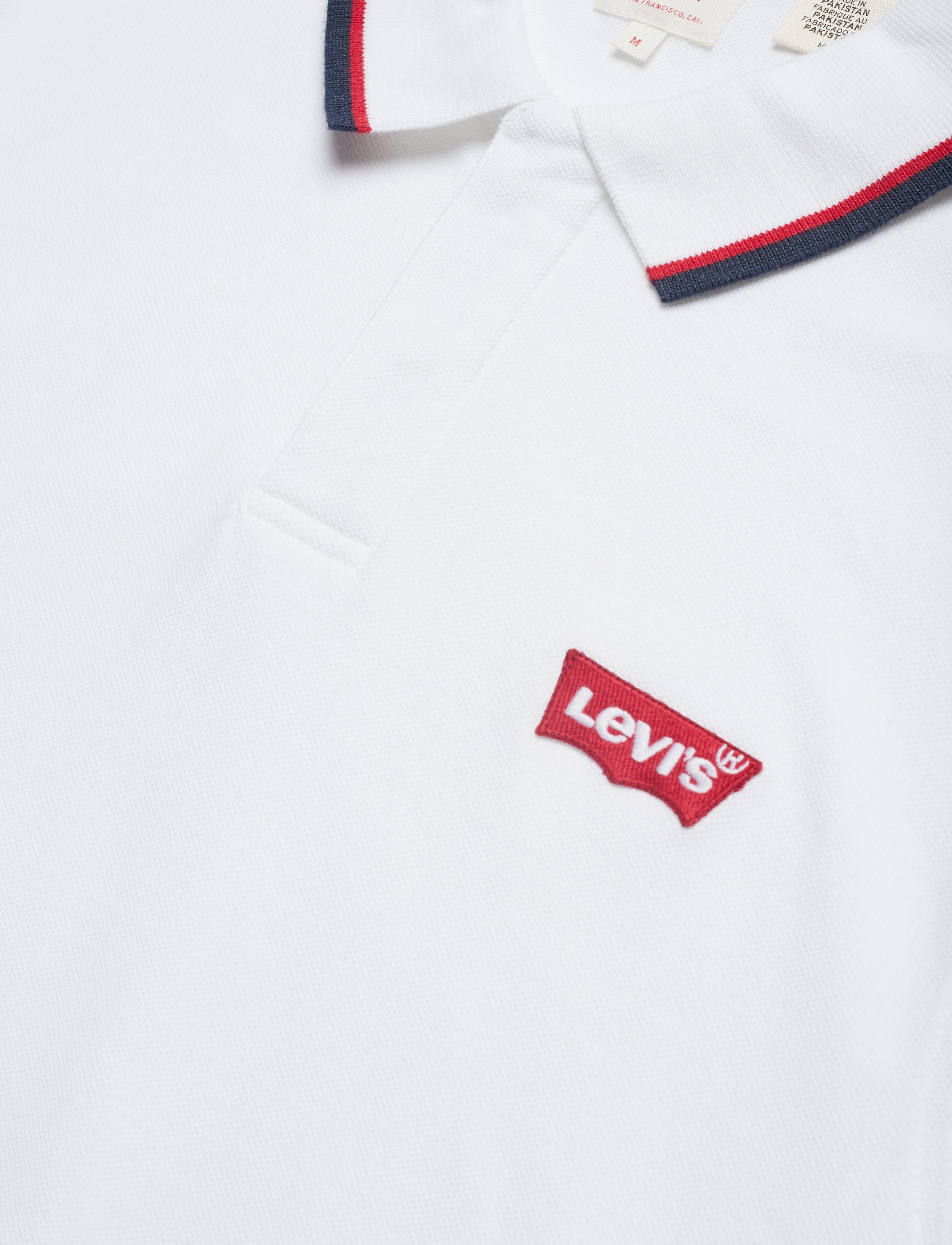 LEVI´S Men - SS MODERN HM POLO HM PATCH WHI - neutrals - 2