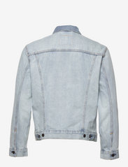 LEVI´S Men - THE TRUCKER JACKET NEW LIGHT T - forårsjakker - light indigo - worn in - 1