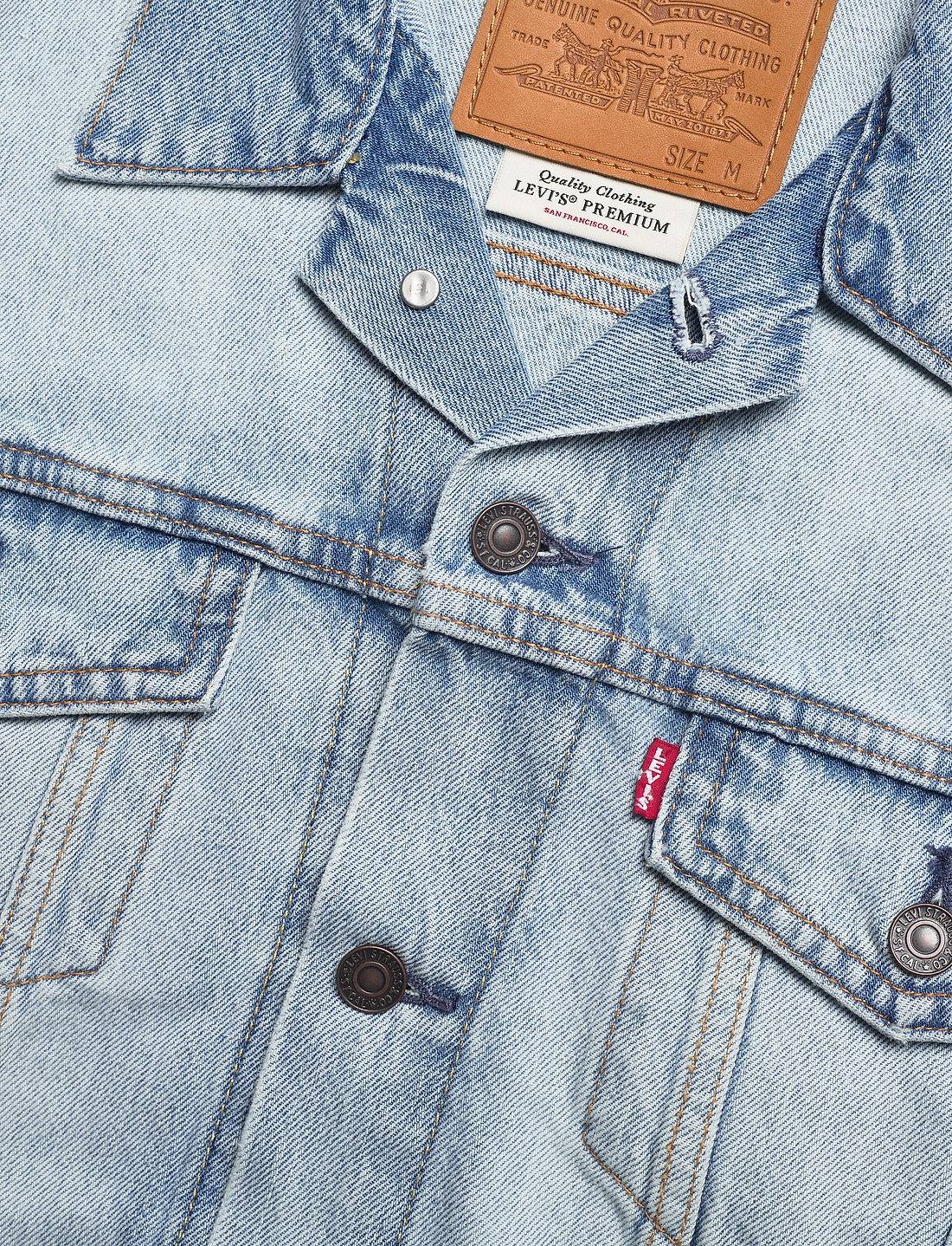 LEVI S Men The Trucker Jacket New Light T 130 . Buy Denim