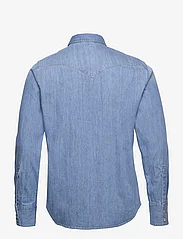 LEVI´S Men - BARSTOW WESTERN STANDARD ESTA - denimowe koszulki - light indigo - worn in - 2