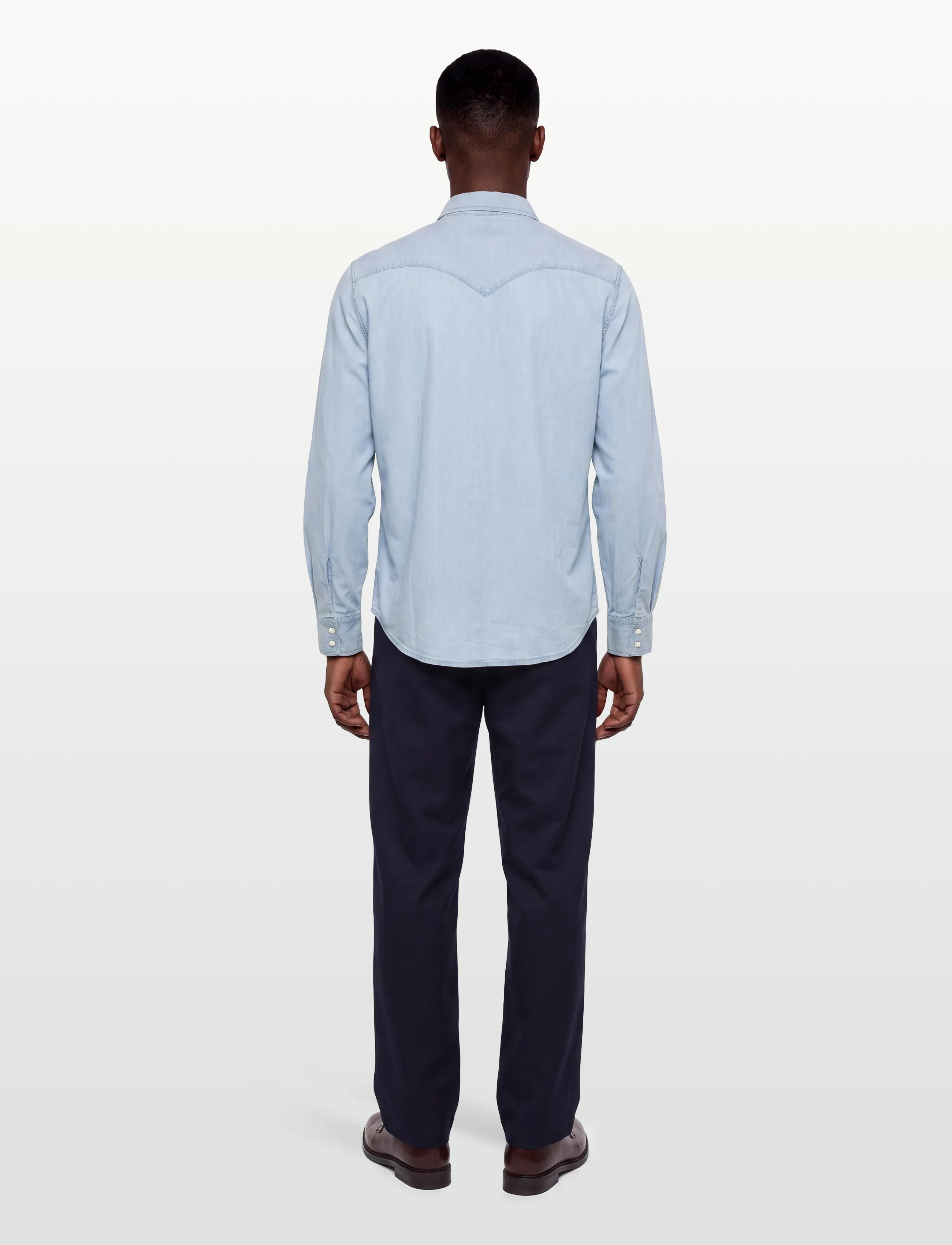 Levi's® - CLASSIC WESTERN STANDARD EVERG - denimskjorter - light indigo - flat finis - 4