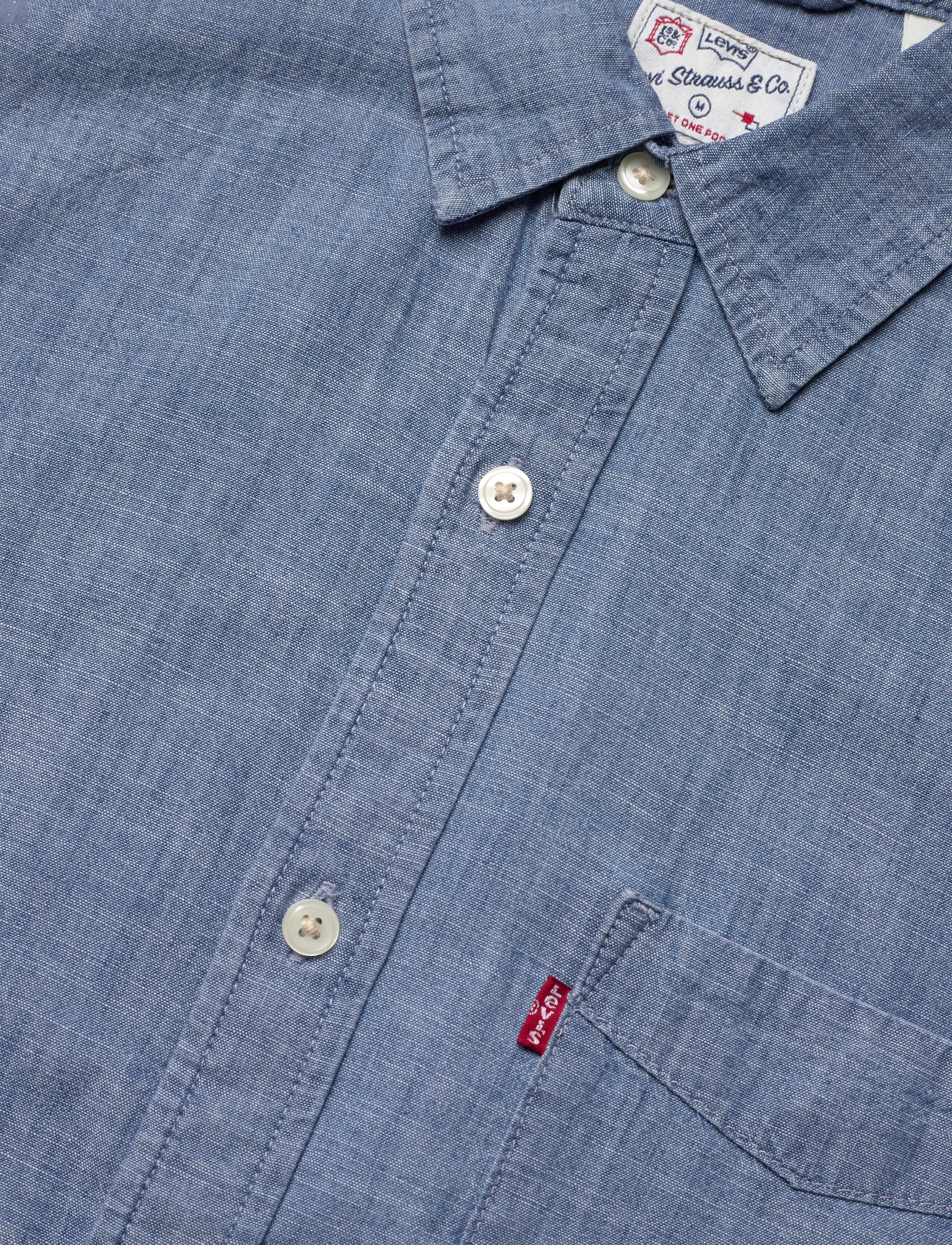 Levi's® - S/S SUNSET 1 PKT STANDRD SEBAS - lühikeste varrukatega särgid - light indigo - flat finis - 4