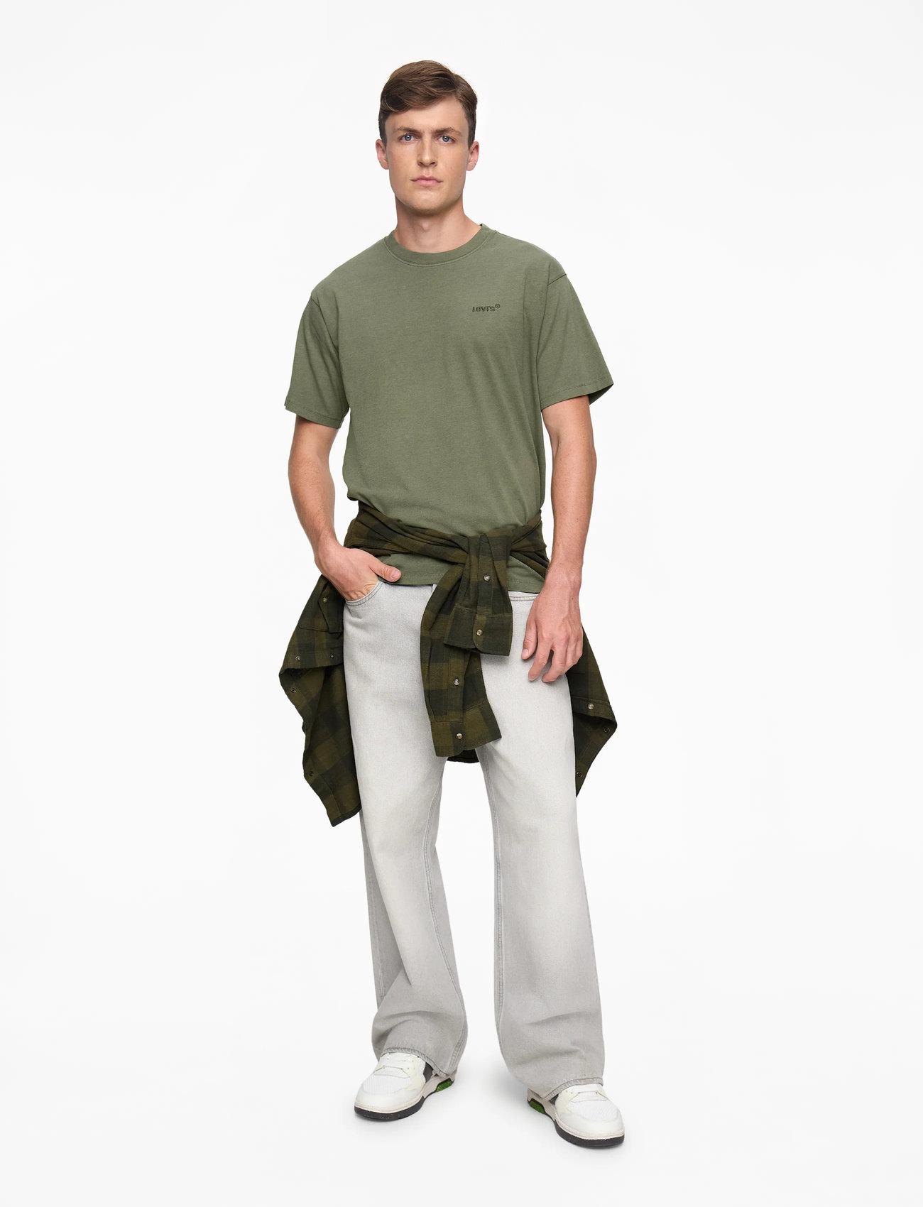 Levi's® - RED TAB VINTAGE TEE THYME GARM - short-sleeved t-shirts - greens - 2