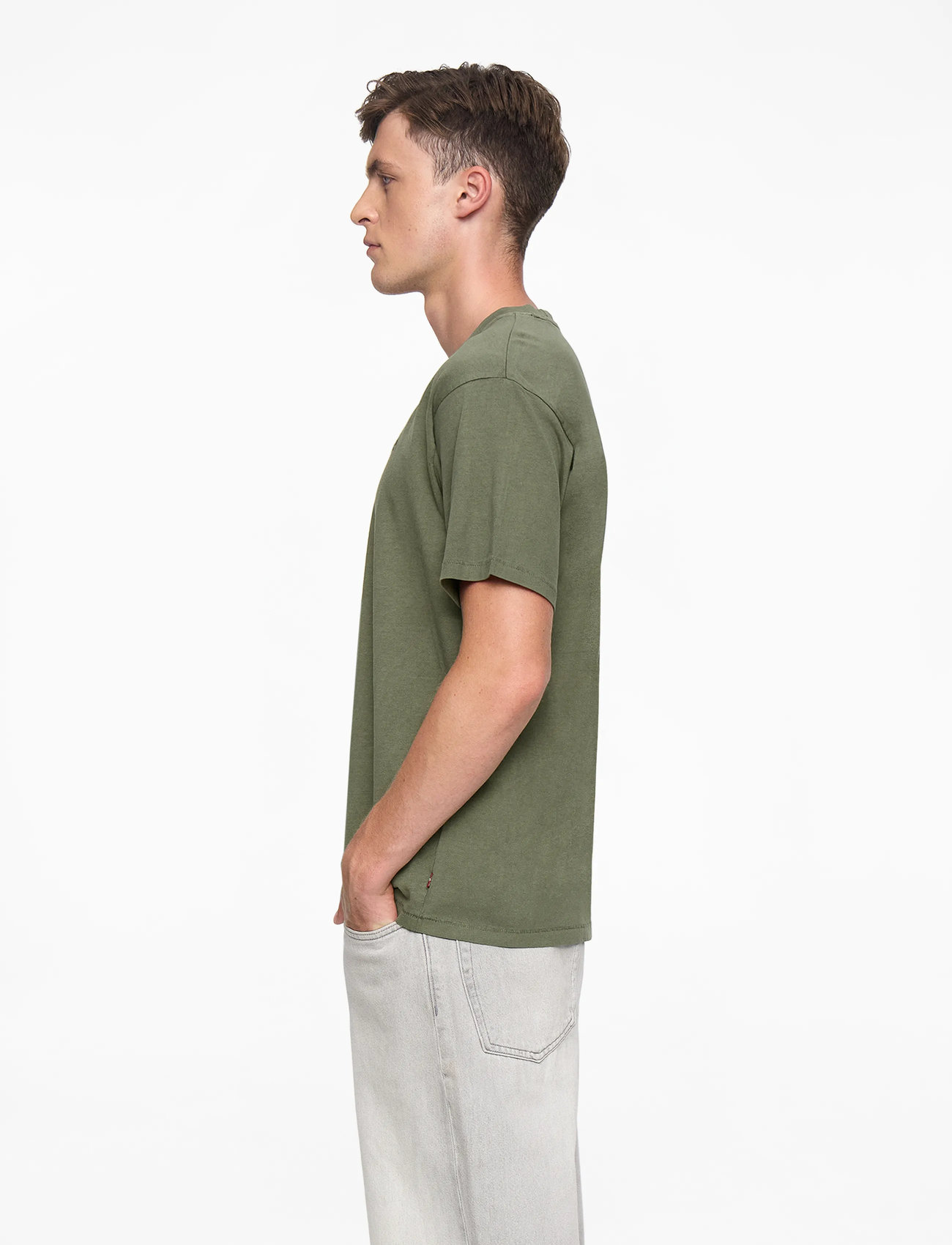 Levi's® - RED TAB VINTAGE TEE THYME GARM - short-sleeved t-shirts - greens - 3