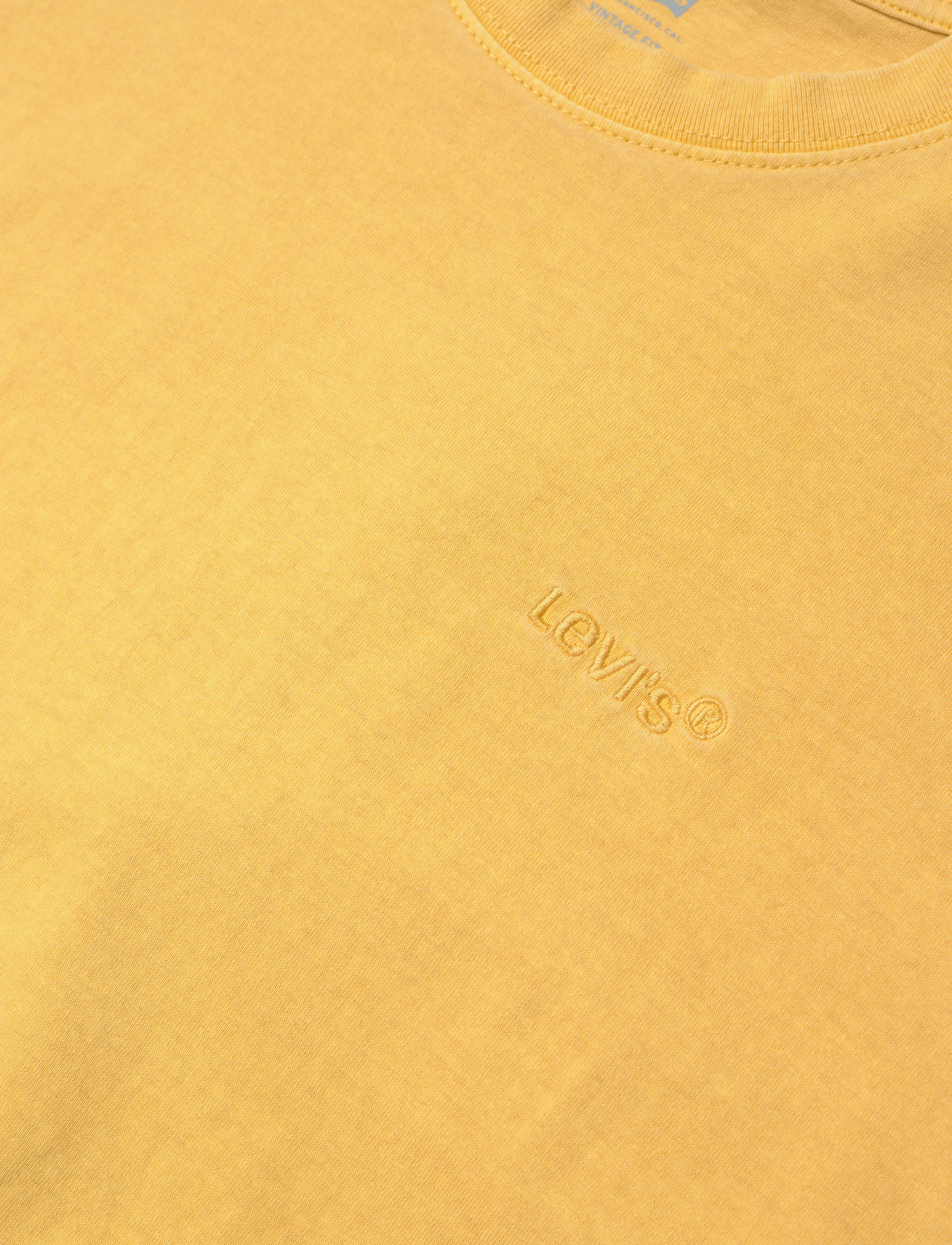 Levi's® - RED TAB VINTAGE TEE GARMENT DY - yellows - 4