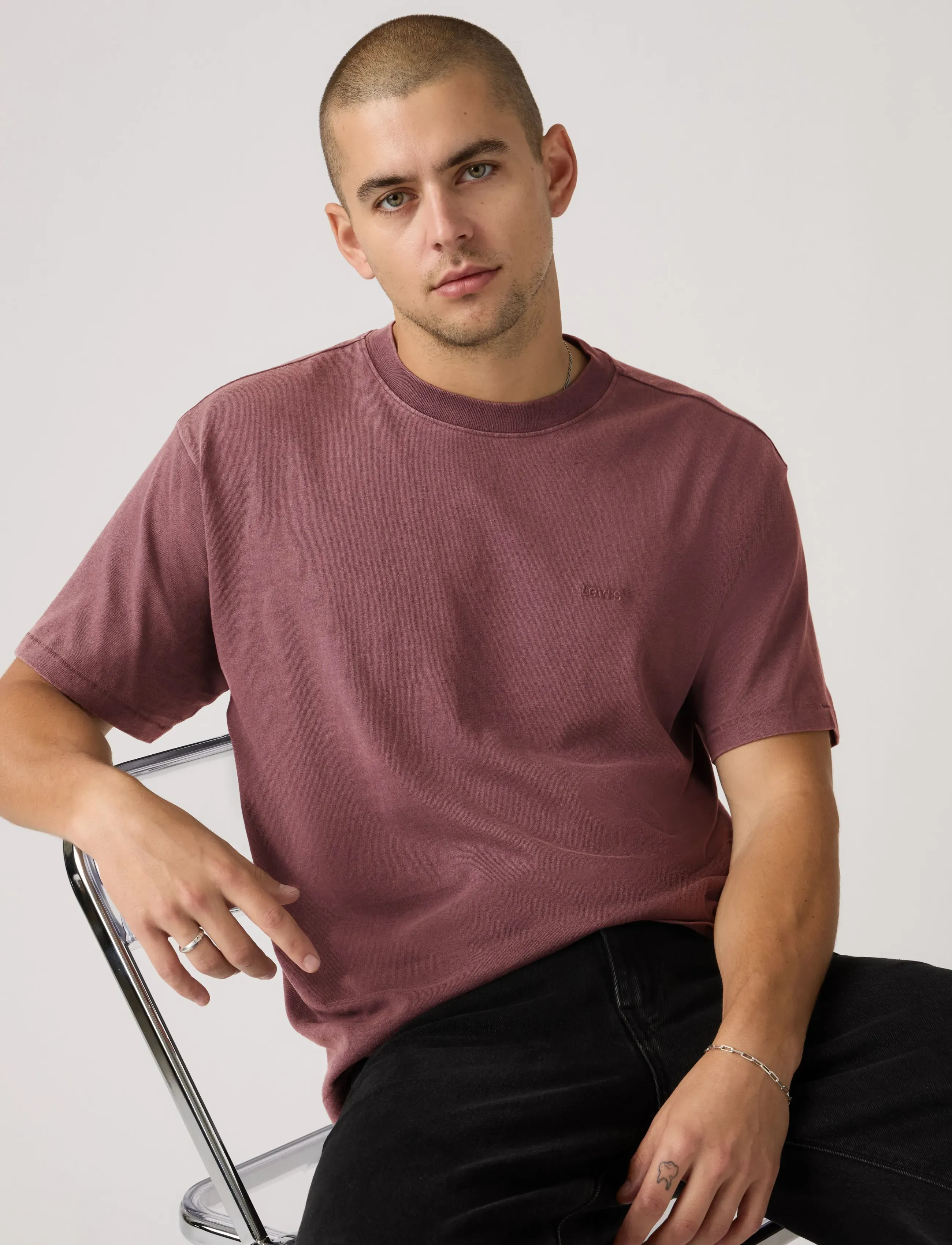 Levi's® RED TAB VINTAGE TEE GRUNGE WAS - Deals - MULTI-COLOR / burgundy