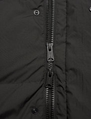LEVI´S Men - FILLMORE MID PARKA 2.0 JET BLA - winter jackets - blacks - 4