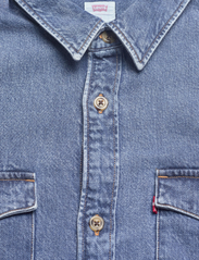 LEVI´S Men - RELAXED FIT WESTERN Z5896 INDI - jeansskjortor - med indigo - flat finish - 3