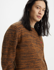 LEVI´S Men - ORIGINAL HM SWEATER MONKS ROBE - megztinis su apvalios formos apykakle - browns - 5