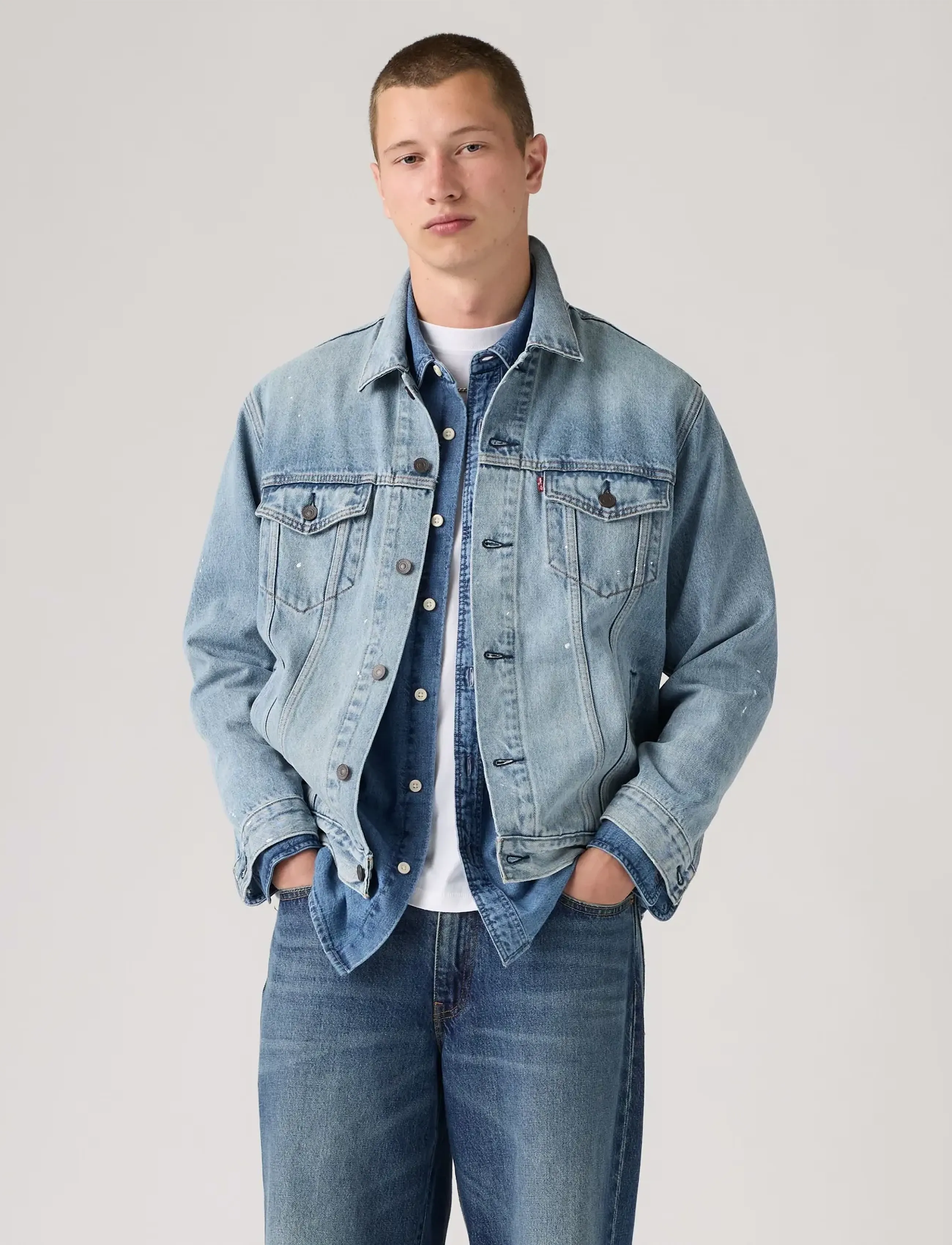 Levi's® - RELAXED FIT TRUCKER PAINT SPLA - ofodrade jeansjackor - med indigo - worn in - 3