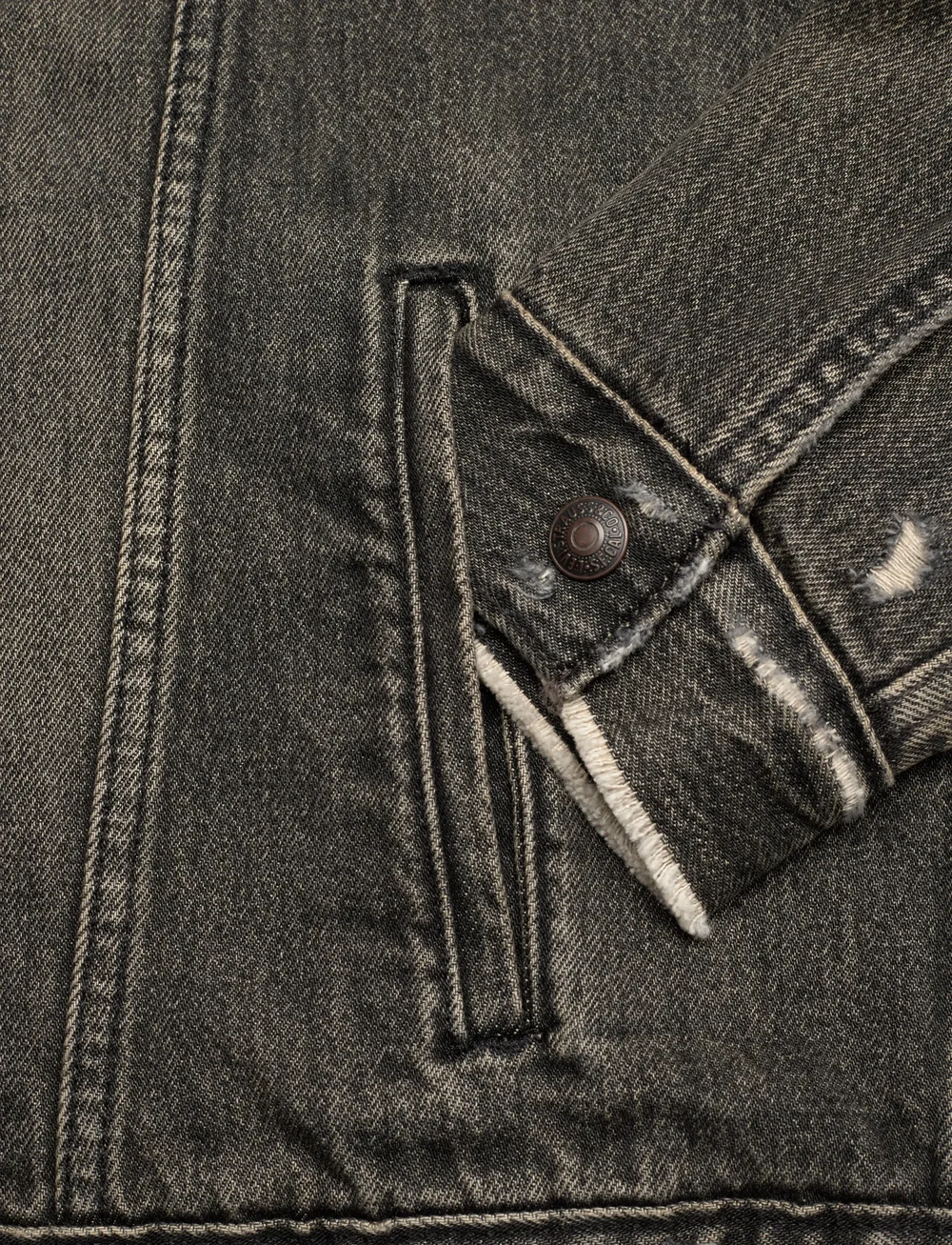 Levi's® - RELAXED FIT SHERPA TRKR SALT L - gefütterte denimjacken - blacks - 5