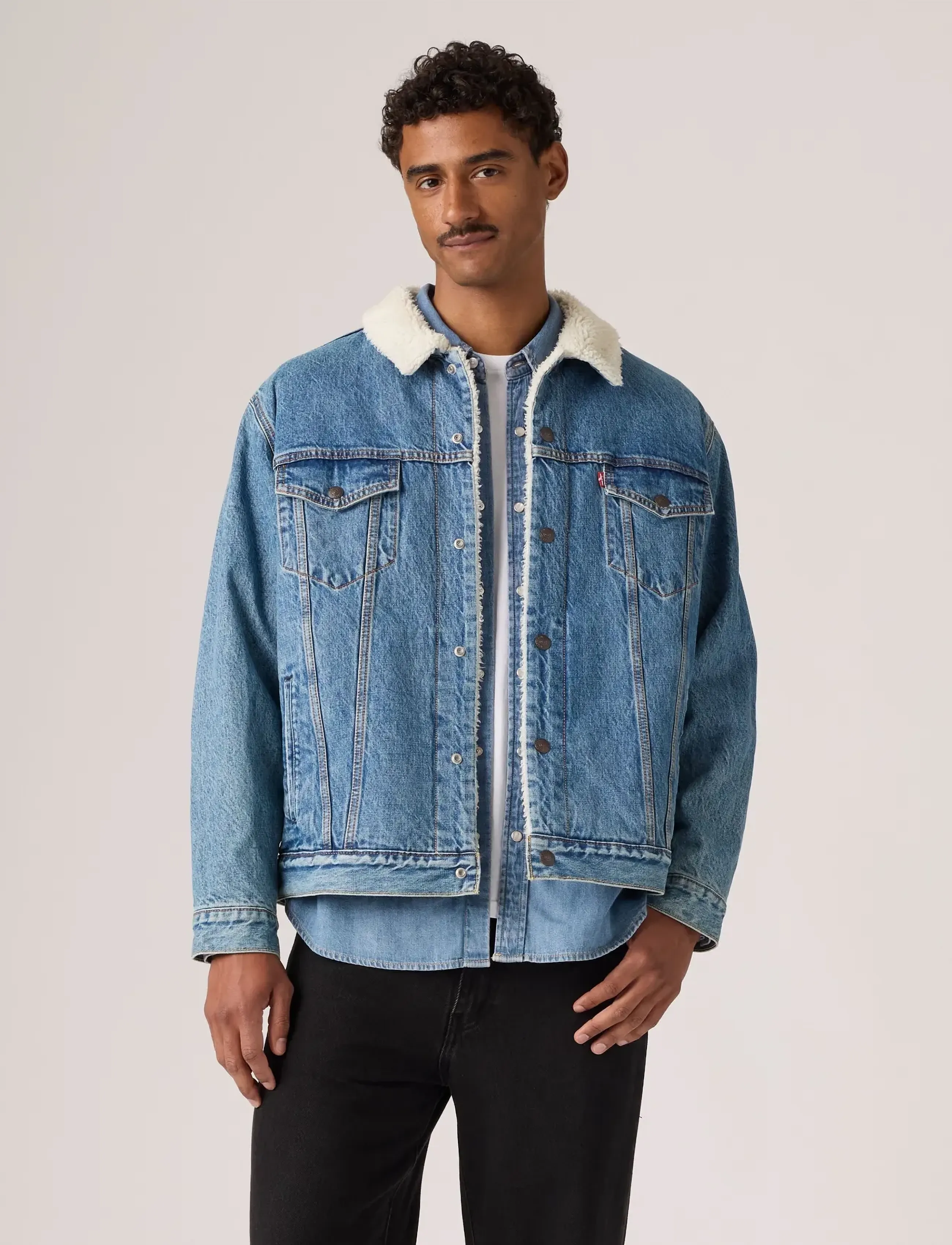 Levi's® - RELAXED FIT SHERPA TRKR WASHED - med indigo - worn in - 3