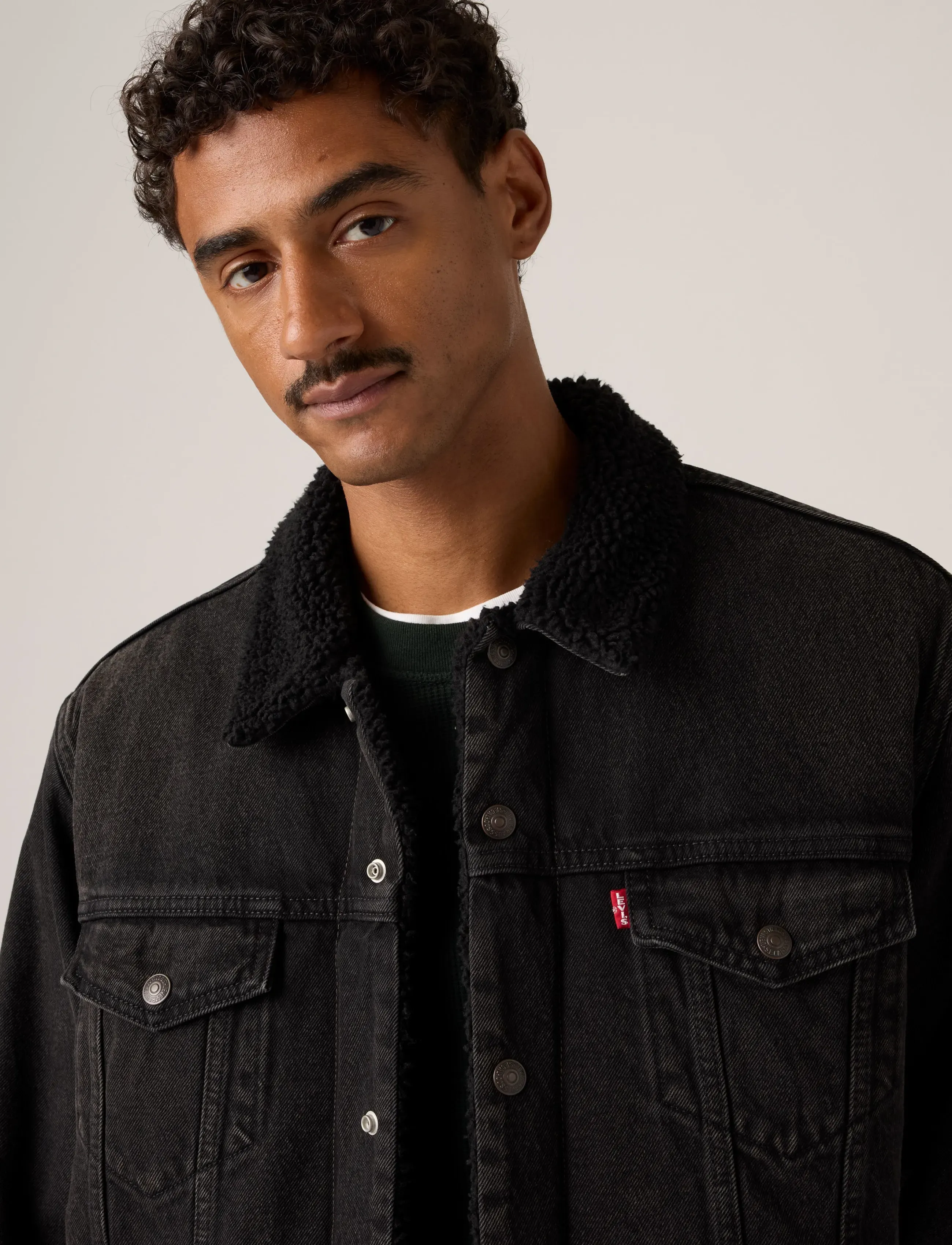 Levi's® - RELAXED FIT SHERPA TRKR AT MID - blacks - 5