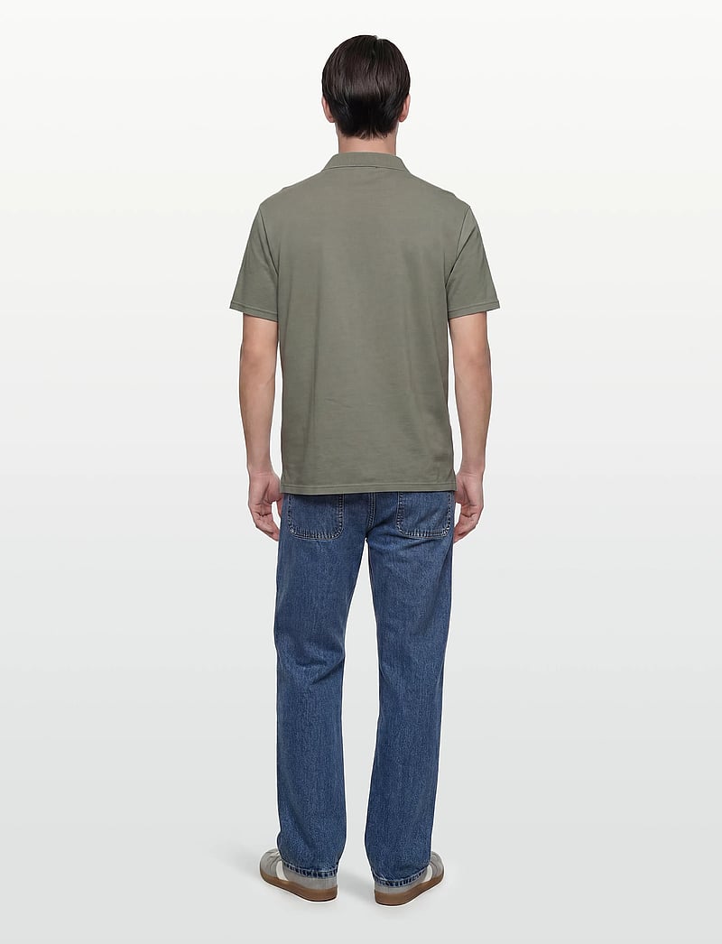 Levi's® - AUTHENTIC POLO GARMENT DYE MUL - polos à manches courtes - greens - 4