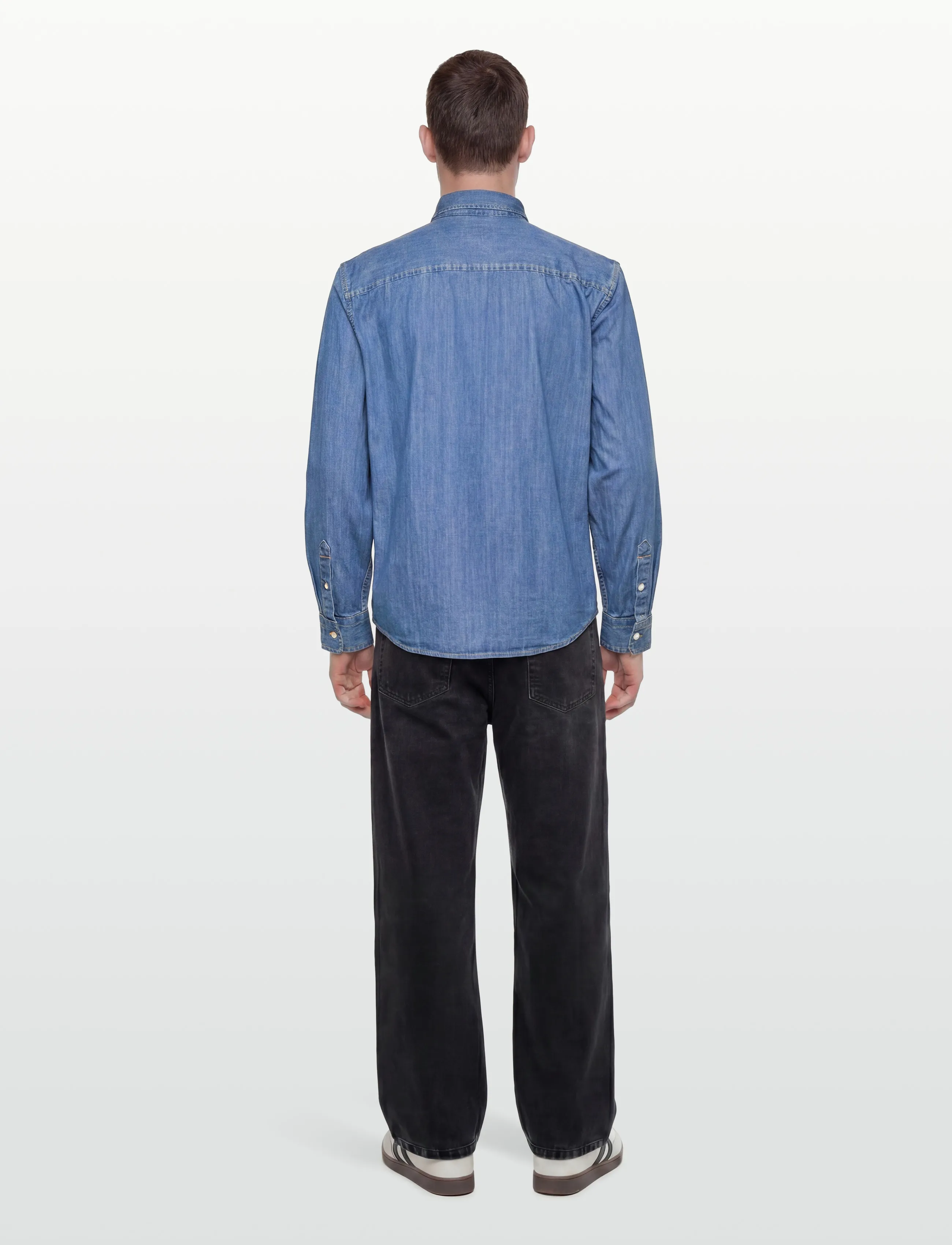 Levi's® - AUTHENTIC BUTTON DOWN WOODROW - denimskjorter - med indigo - flat finish - 4