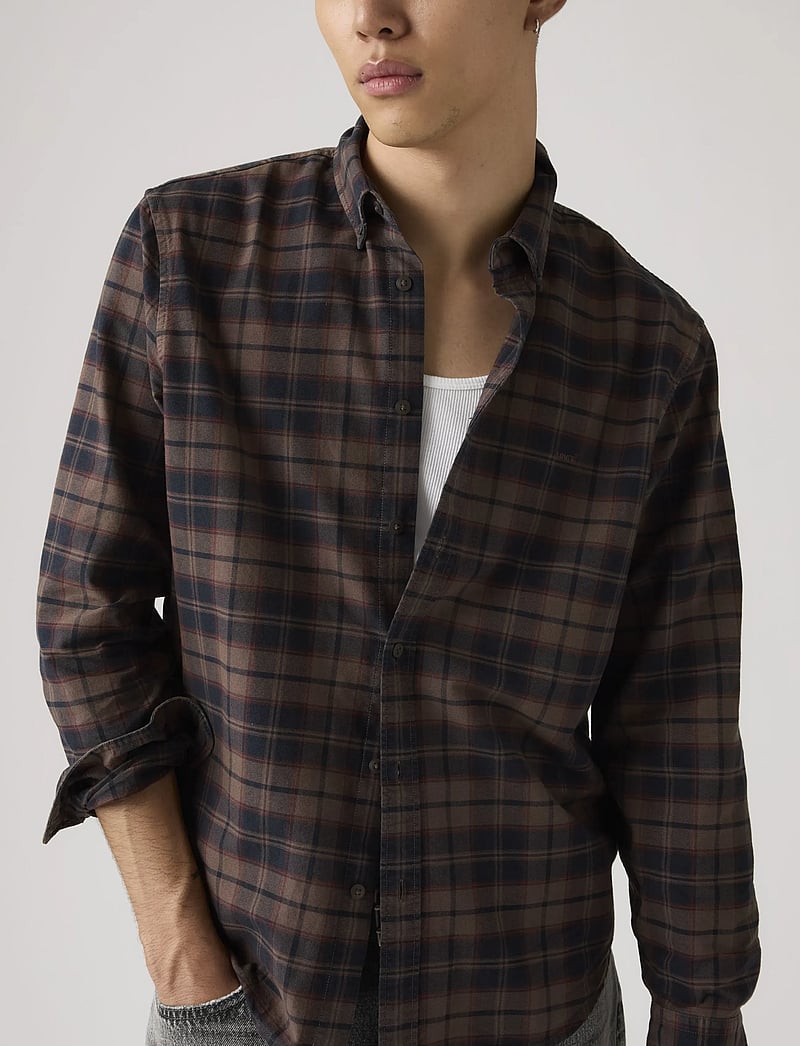 Levi's® - AUTHENTIC BUTTON DOWN CHOCOLAT - ternede skjorter - browns - 4