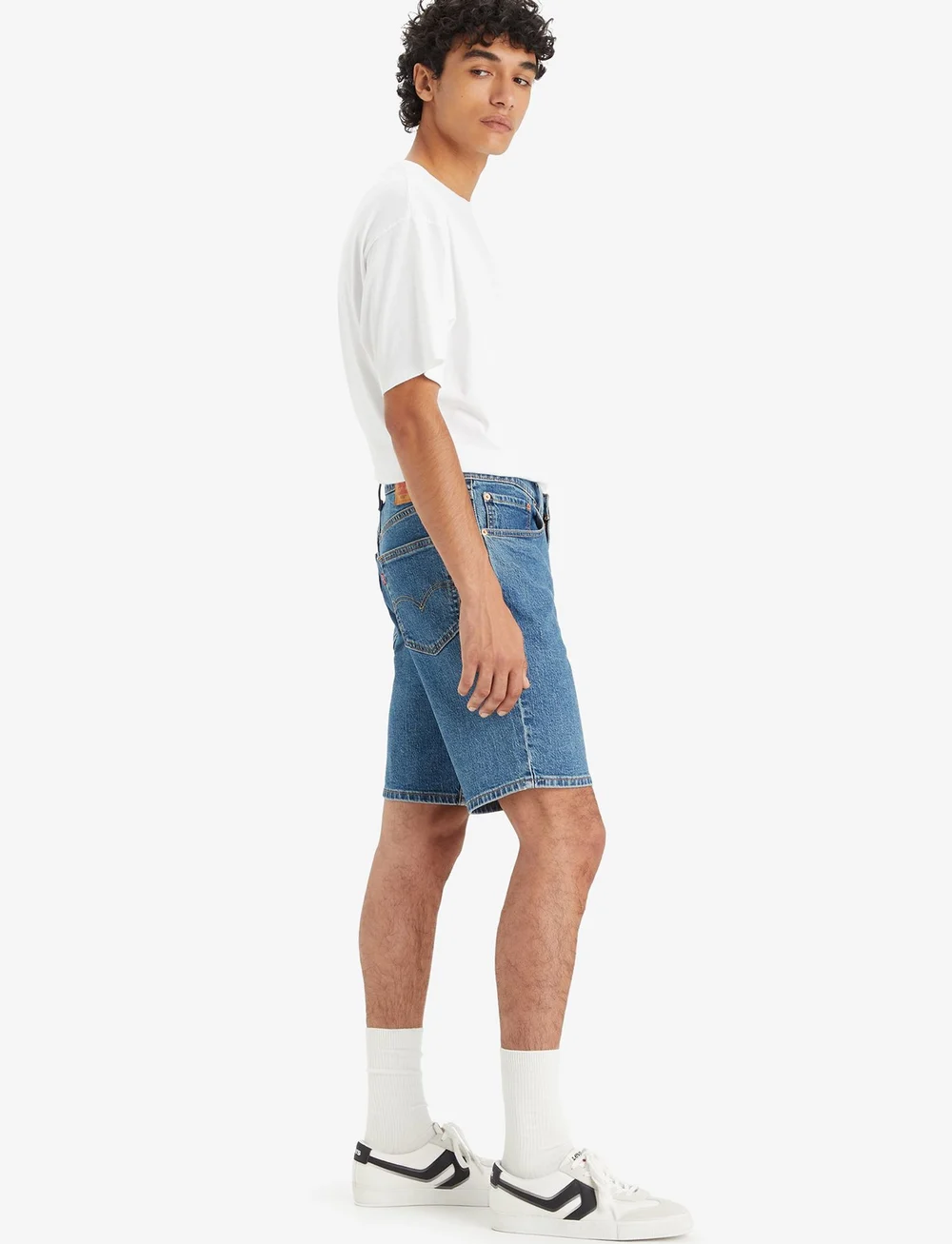 Levi's® - 445 ATHLETIC SHORTS HERMES SWI - jeans shorts - med indigo - flat finish - 3