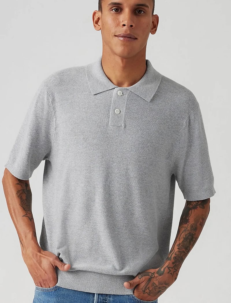 Levi's® - SWEATER KNIT POLO LINEN SEED S - stickade pikéer - grey - 0