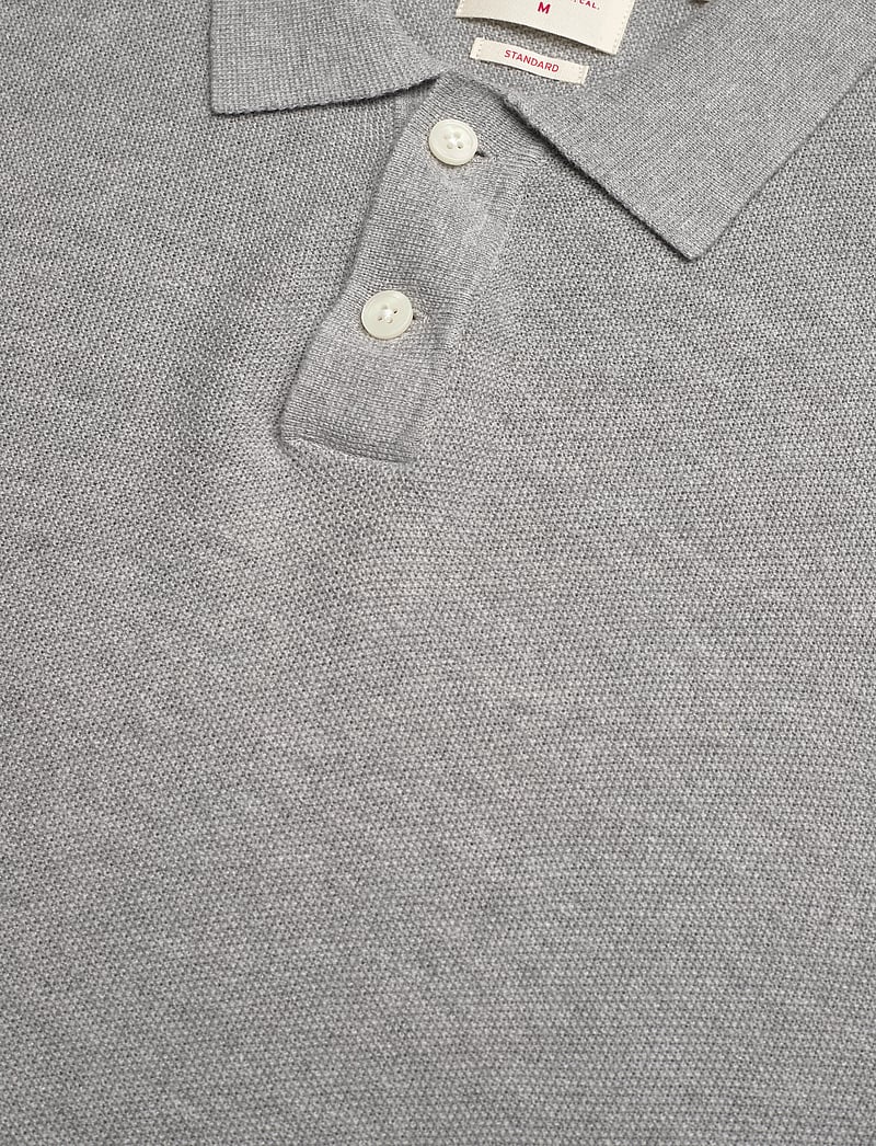 Levi's® - SWEATER KNIT POLO LINEN SEED S - stickade pikéer - grey - 4