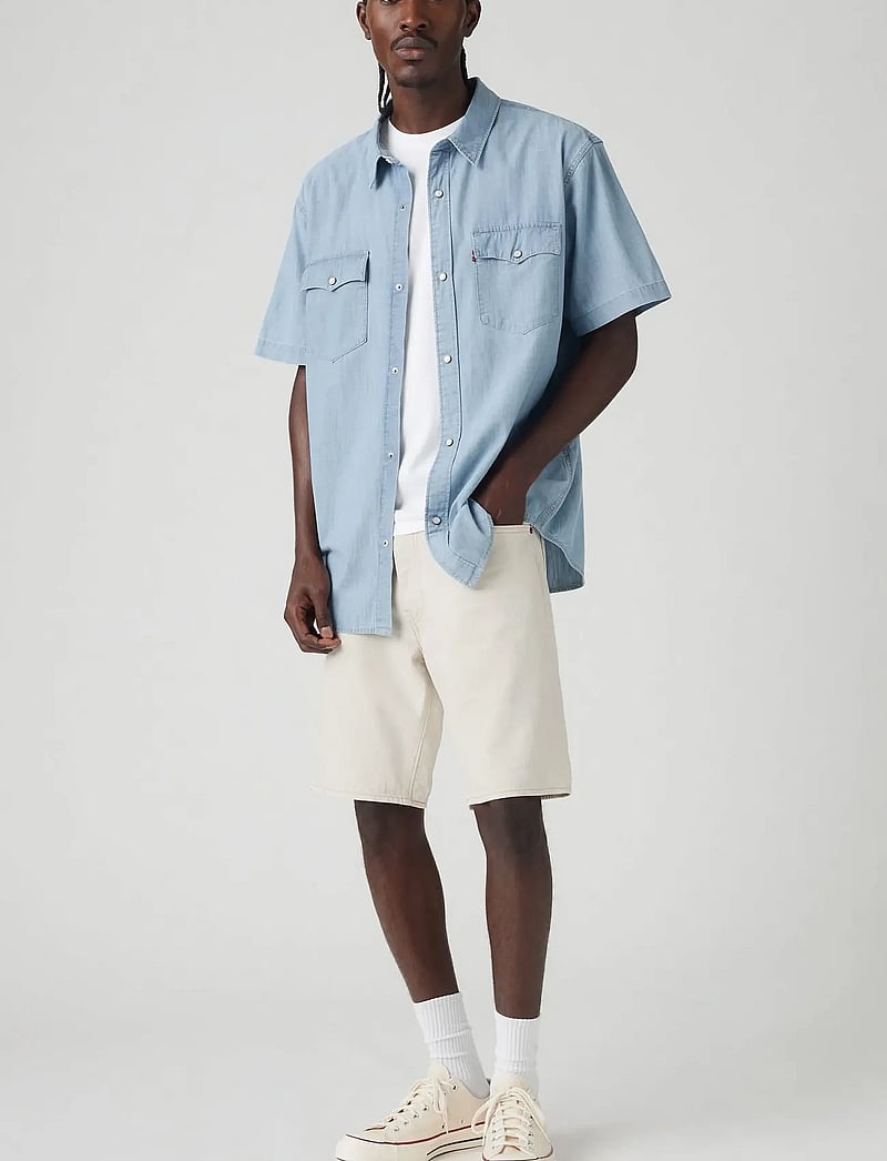 Levi's® - 468 LOOSE SHORTS ECRU JOURNAL - linen shorts - whites - 0