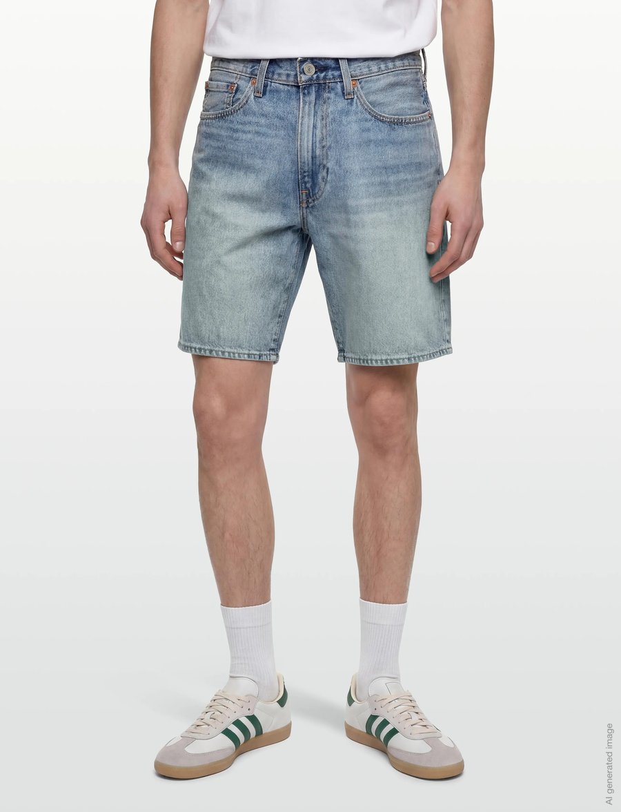 Levi's® - 468 LOOSE SHORTS LIGHT WORKOUT - jeans shorts - light indigo - worn in - 3