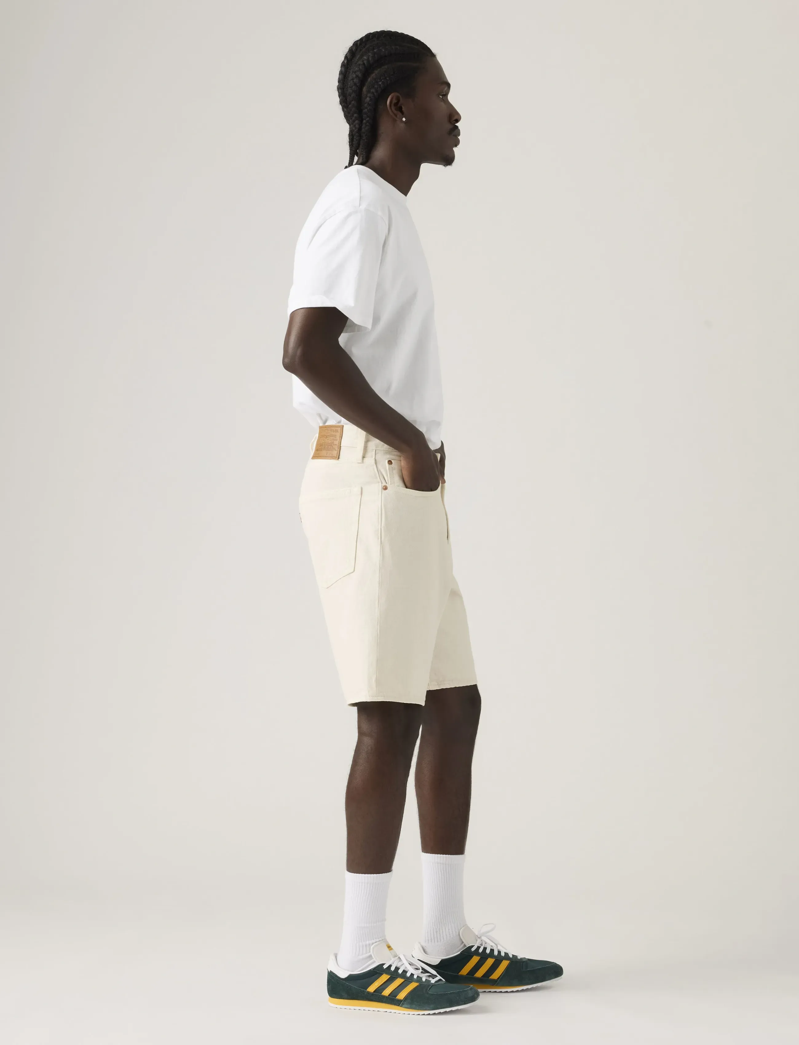 Levi's® - 468 LOOSE SHORTS ECRU BONE SHO - lühikesed teksapüksid - whites - 3