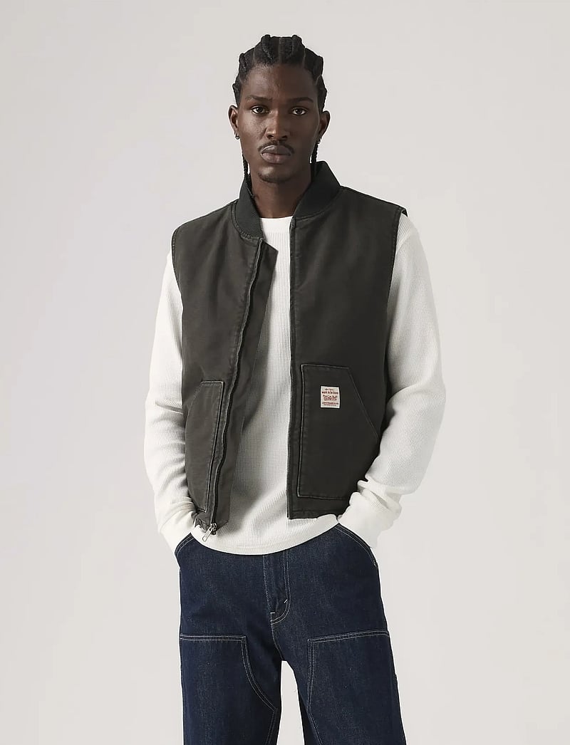 Levi's® - SANSOME VEST METEORITE - vests - blacks - 5