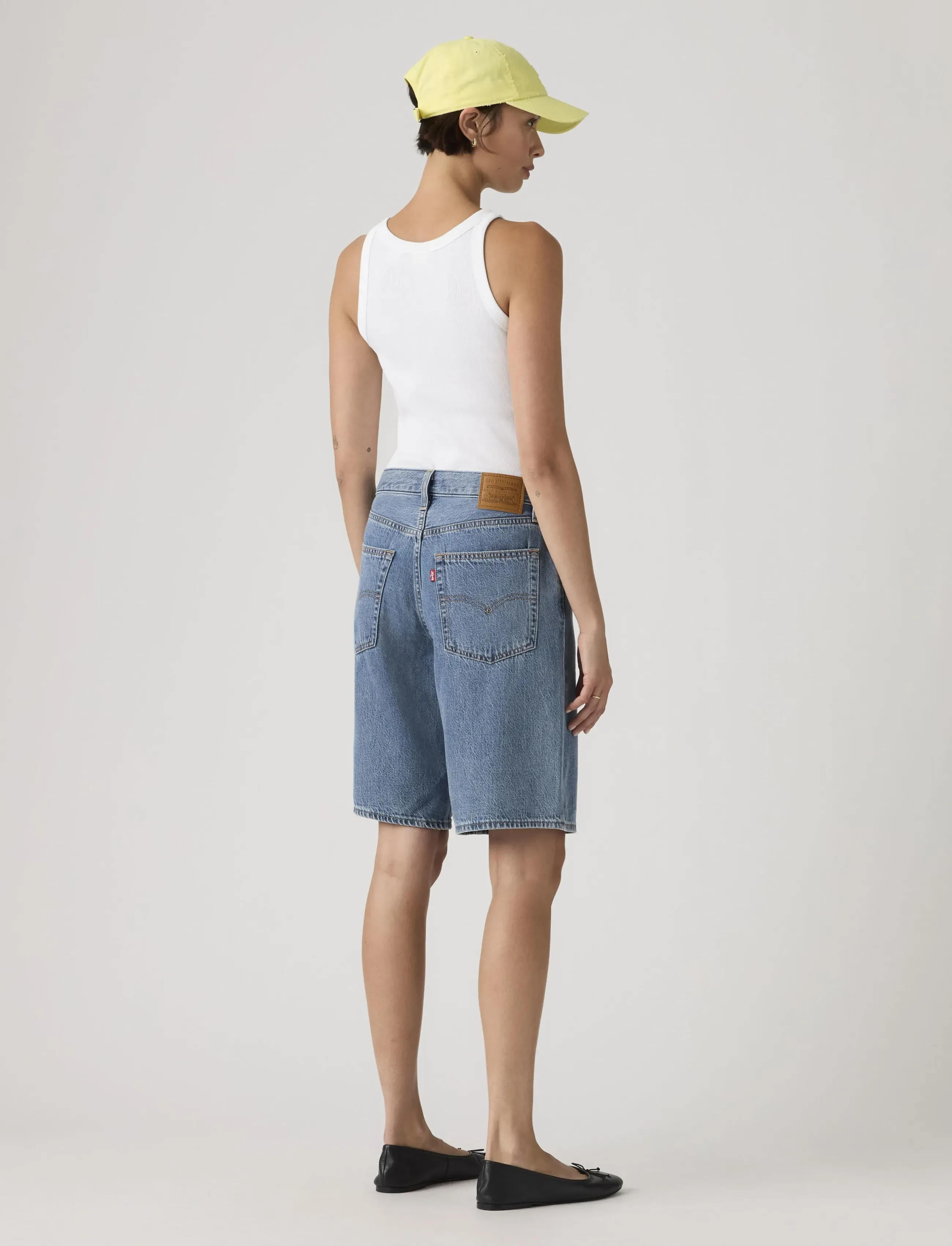 Levi's® - BAGGY DAD JORT OWN IT TENCEL - jorts - med indigo - flat finish - 4