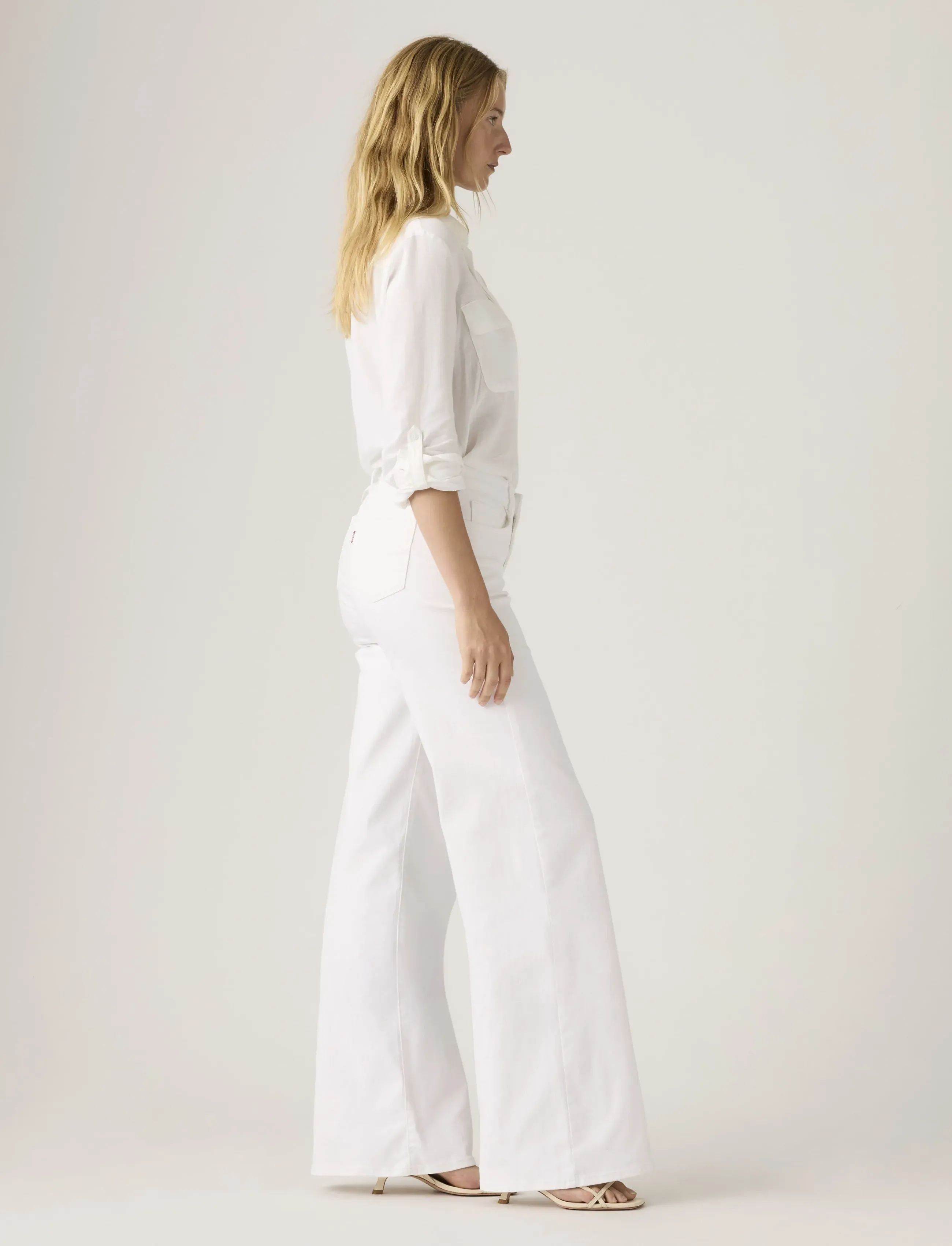 Levi's® - 318 SHAPING WIDE LEG SOFT CLEA - hosen mit weitem bein - neutrals - 3