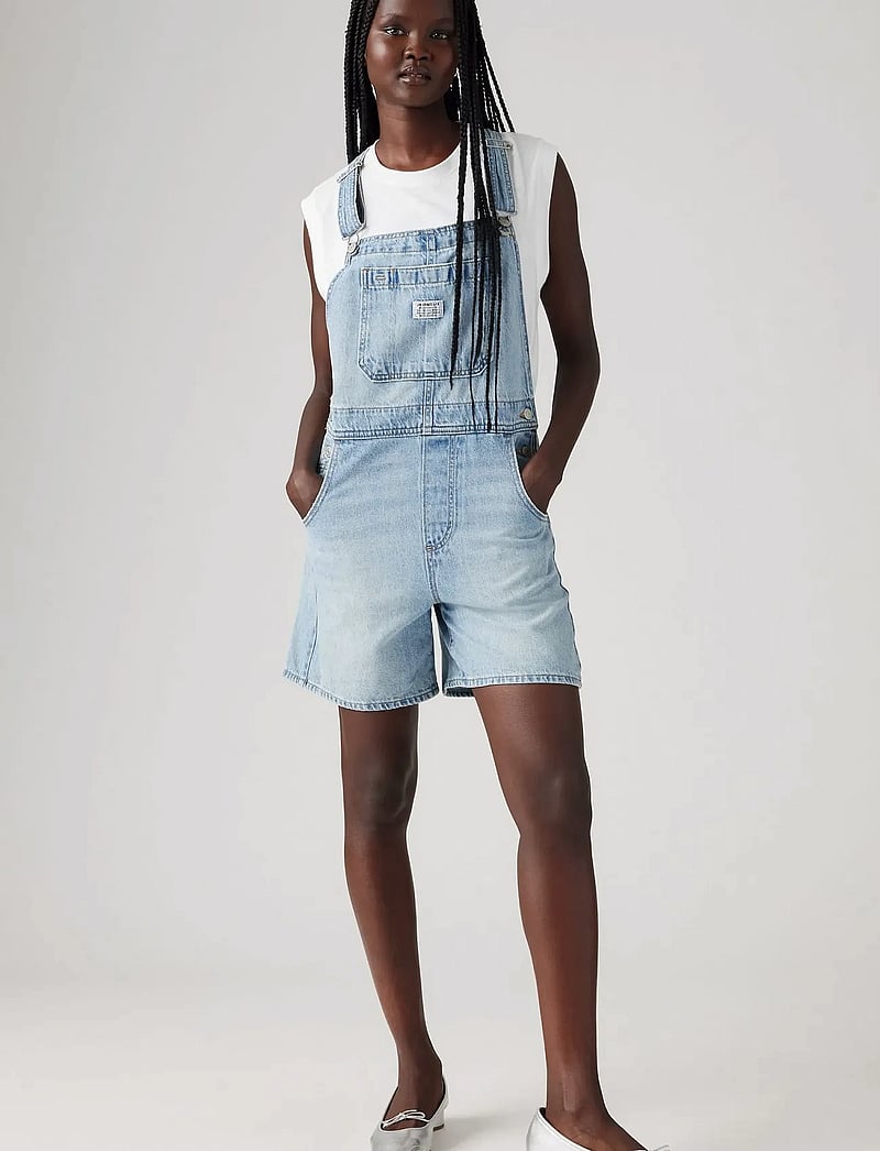 Levi's® - UTILITY SHORTALL SUMMER JOB - jumpsuits - light indigo - flat finis - 0