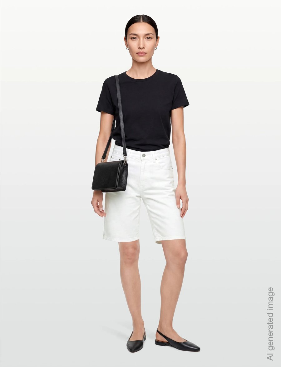 Levi's® - SHAPING BERMUDA CHALK WHITE - lühikesed teksapüksid - neutrals - 0