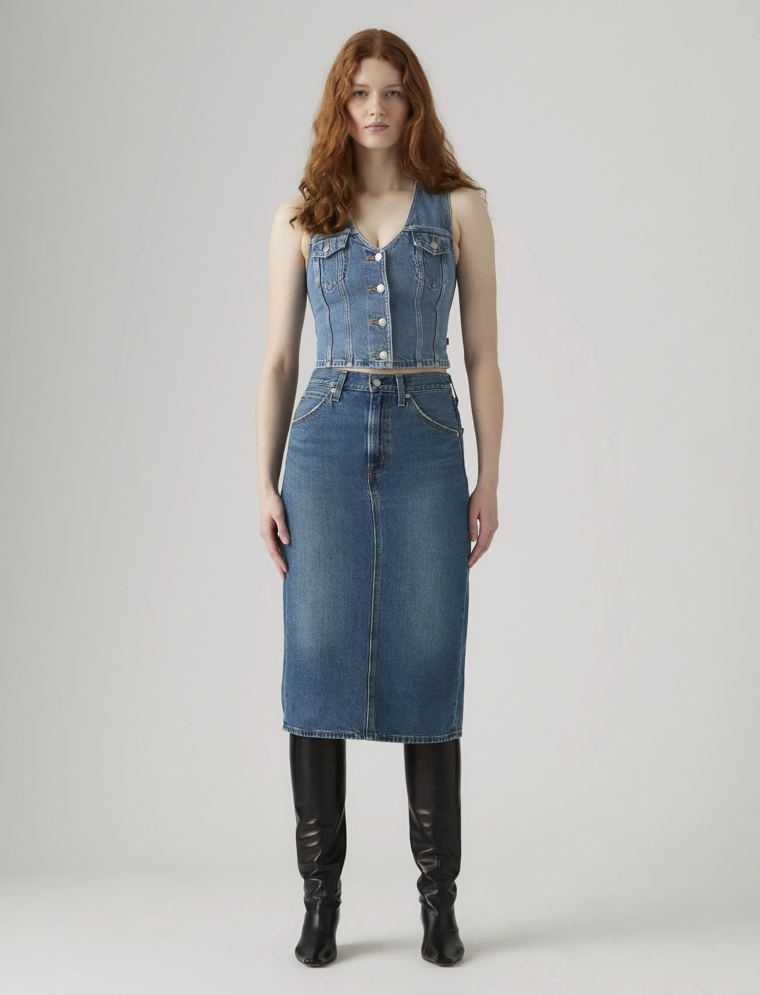 Levi's® HR BACK SLIT SKIRT REVIEW TIME - Jeansröcke - MED INDIGO - WORN IN / blue
