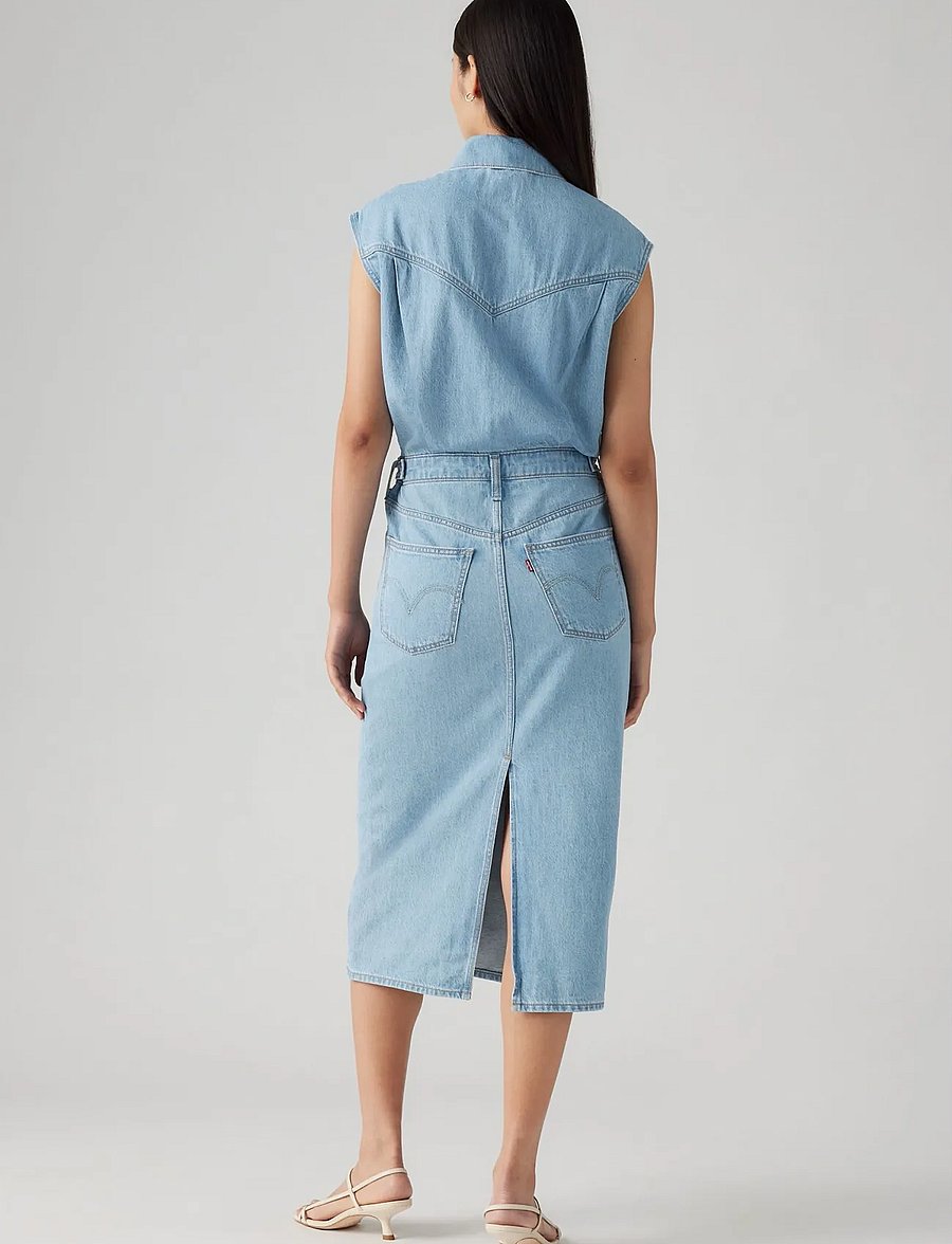 Levi's® - ICONIC SLEEVELESS DRESS WRAPPE - light indigo - worn in - 4