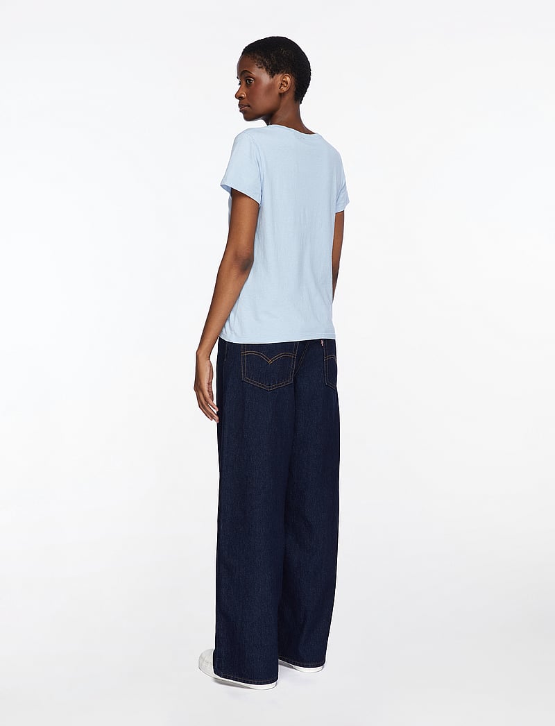 Levi's® - PERFECT SLUB VNECK CHAMBRAY BL - t-särgid - blues - 5