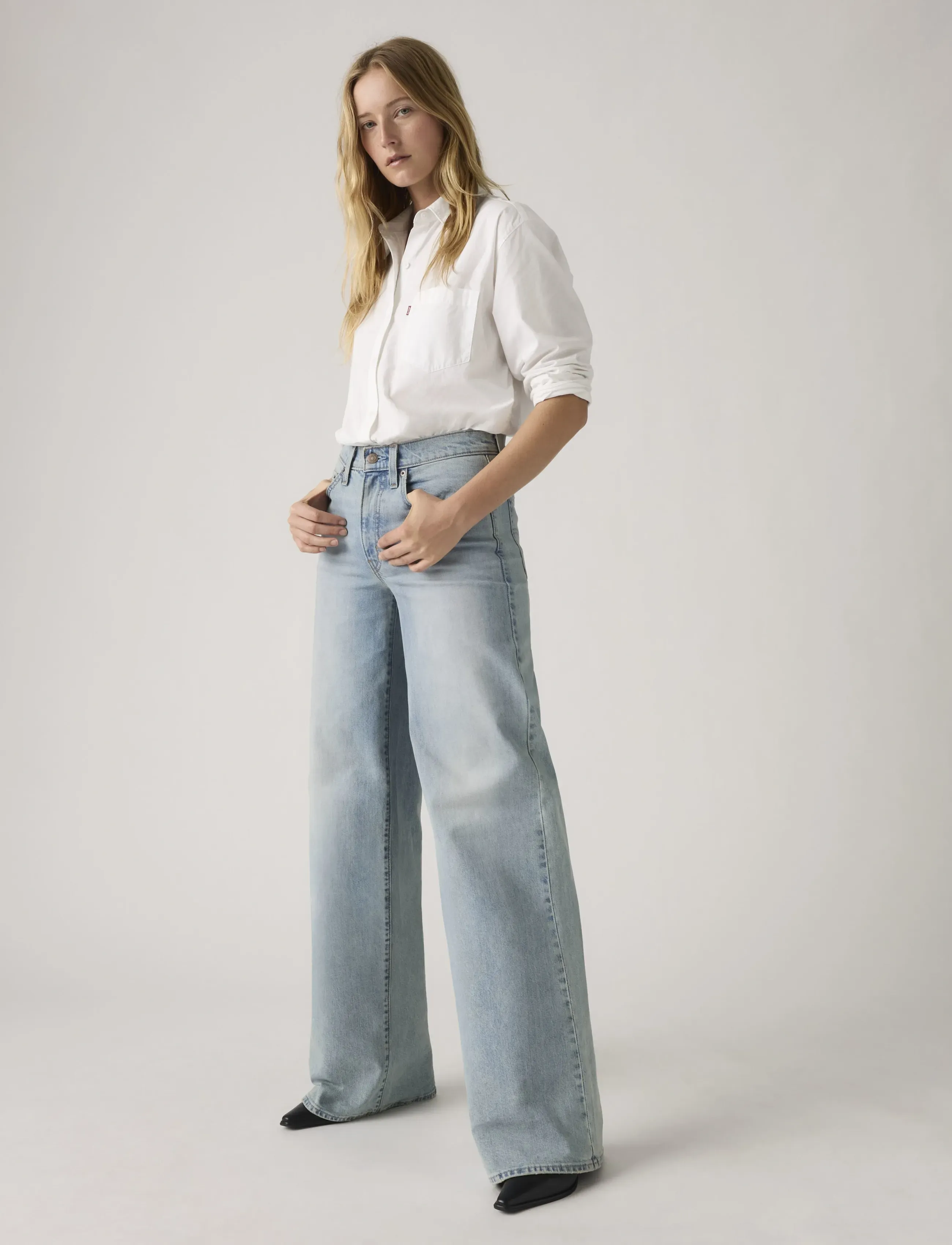 Levi's® 728 HR WIDE LEG HEADWINDS AHEA - Kontoririided - LIGHT INDIGO - WORN IN / blue