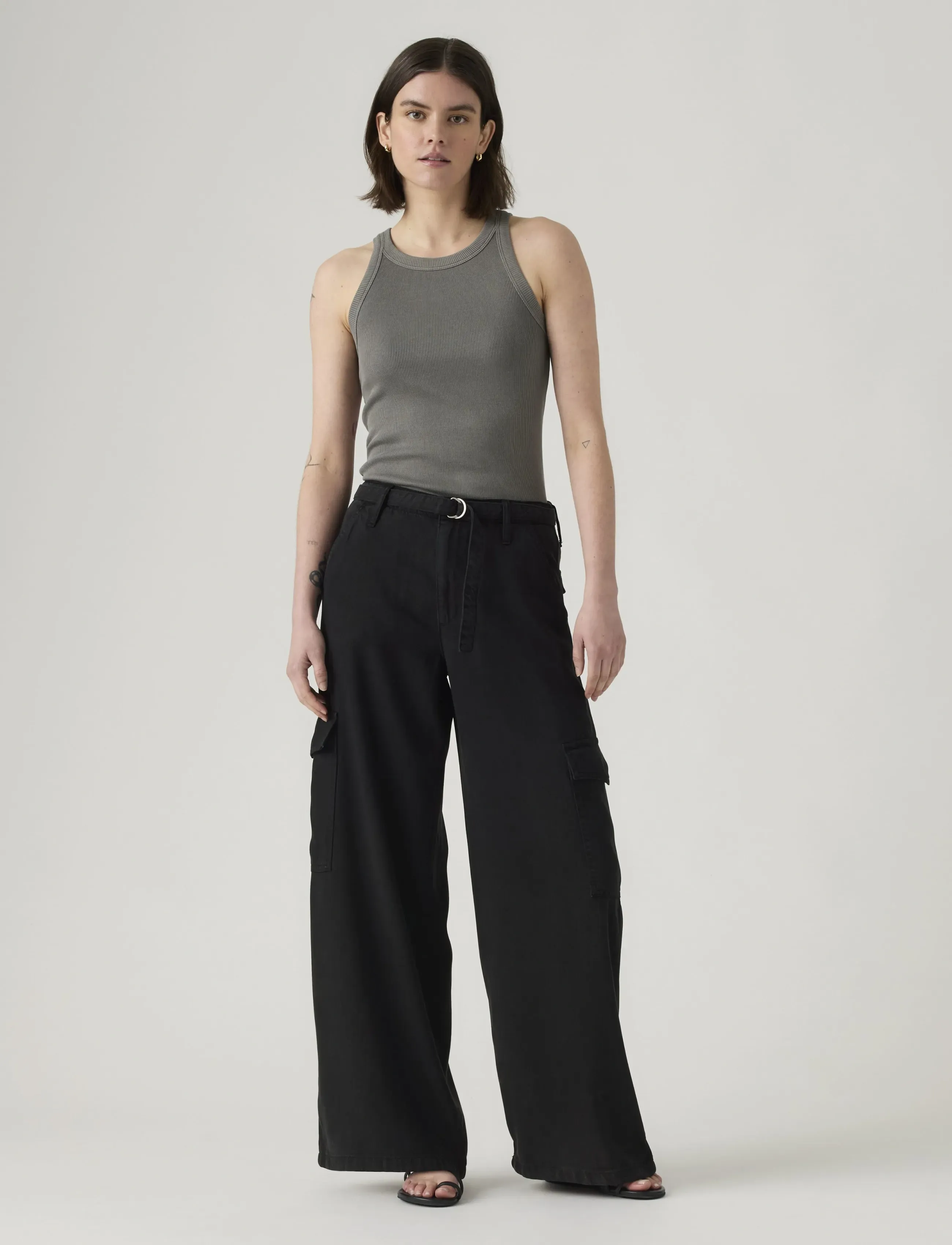 LEVIS ® Baggy Dad Cargo Drapey Caviar cargobyxor dam – bild 5