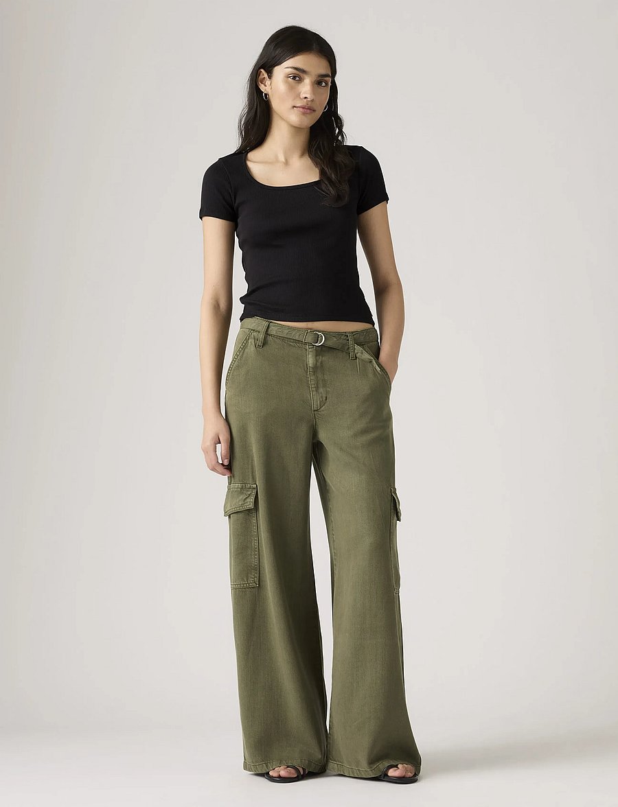 Levi's® - BAGGY DAD CARGO DRAPEY IVY GRE - cargo-hosen - greens - 0