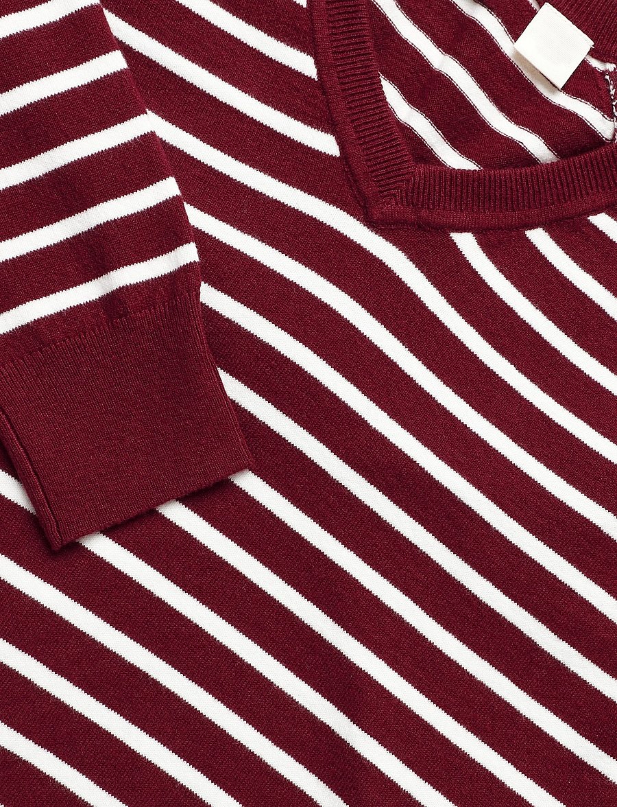 Levi's® - SUPER SOFT VNECK PULLOVER PARI - t-särgid - reds1 - 2