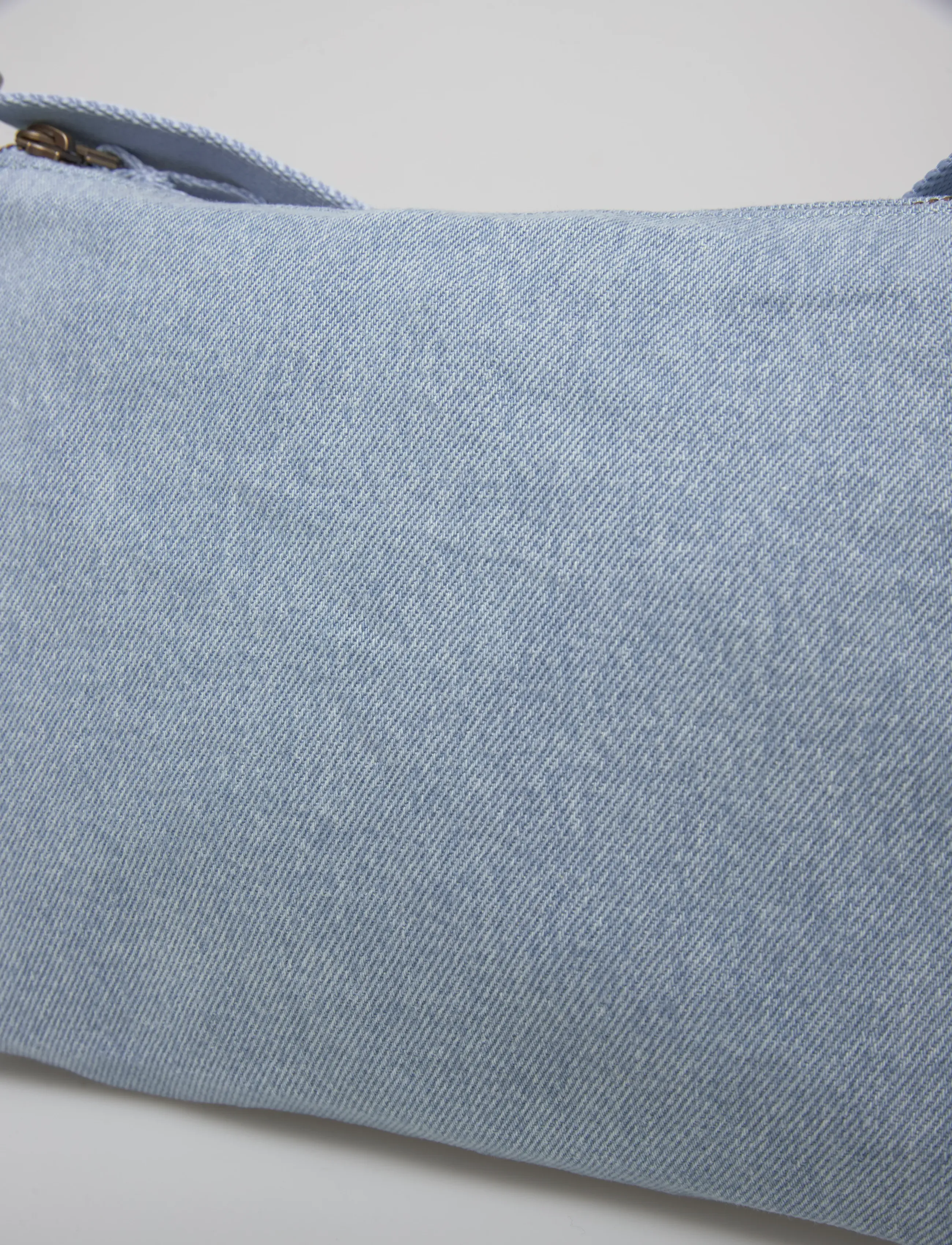 Levi's® - ALI SMALL SHOULDER BAG OV INDI - igapäevane stiil - light indigo - flat finis - 5