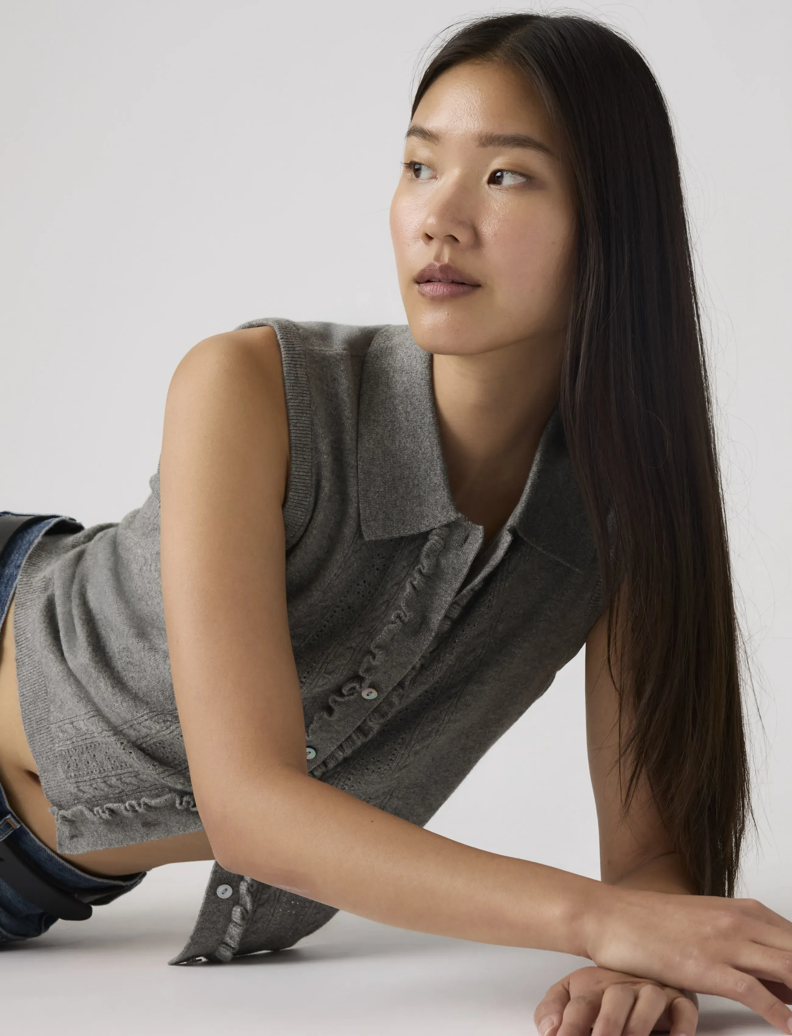 Levi's® - SUPER SOFT MINI RUFFLE VEST DA - gestrickte westen - neutrals - 4