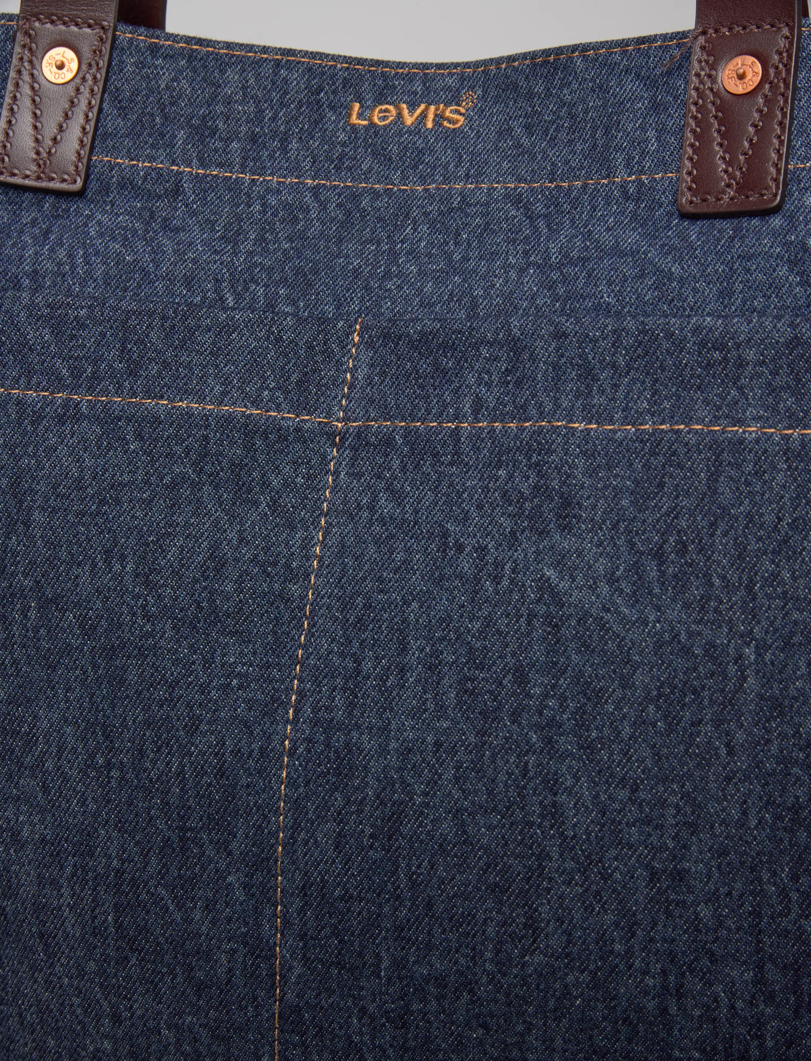 Levi's® - HERITAGE ALL DAY TOTE OCEAN IN - tote bags - dark indigo - flat finish - 5