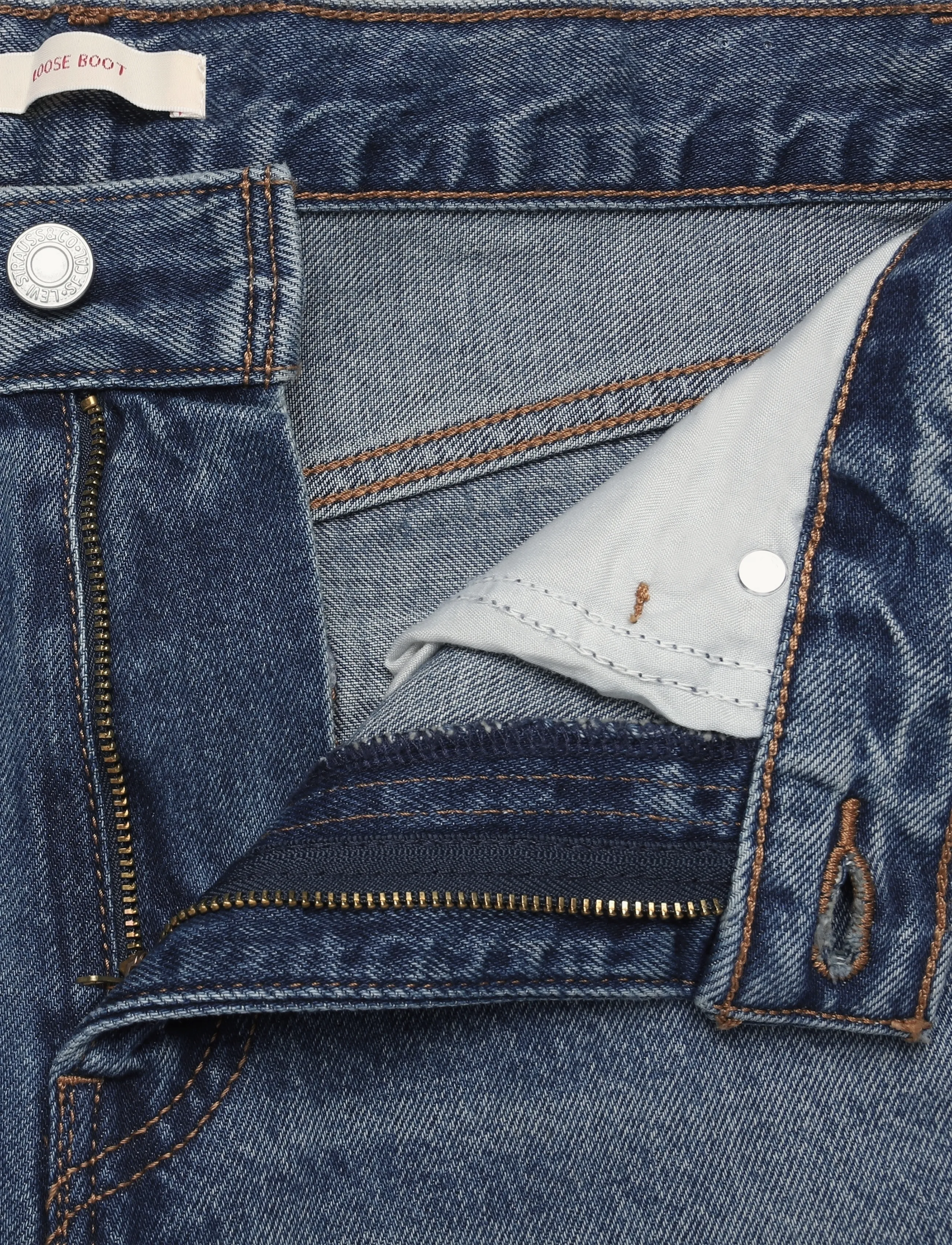 Levi's® - LOOSE BOOT WELL VENTILATED - bootcut-jeans - med indigo - worn in - 3