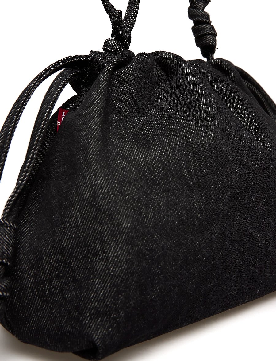 Levi's® - ISABELLE CROSSBODY BLACK RINSE - nyckelringar & bag charms - blacks - 5