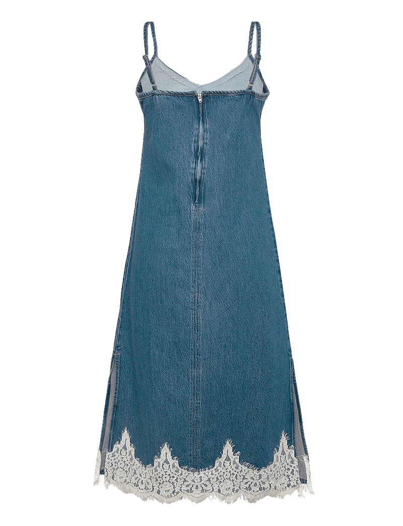 Levi's 90s Denim Slip Dress Slipped M (LSW005J100000) - Slip dresses - Boozt.com Levi's 90s Denim Slip Dress Slipped M (LSW005J100000) - Slip dresses - Boozt.com
