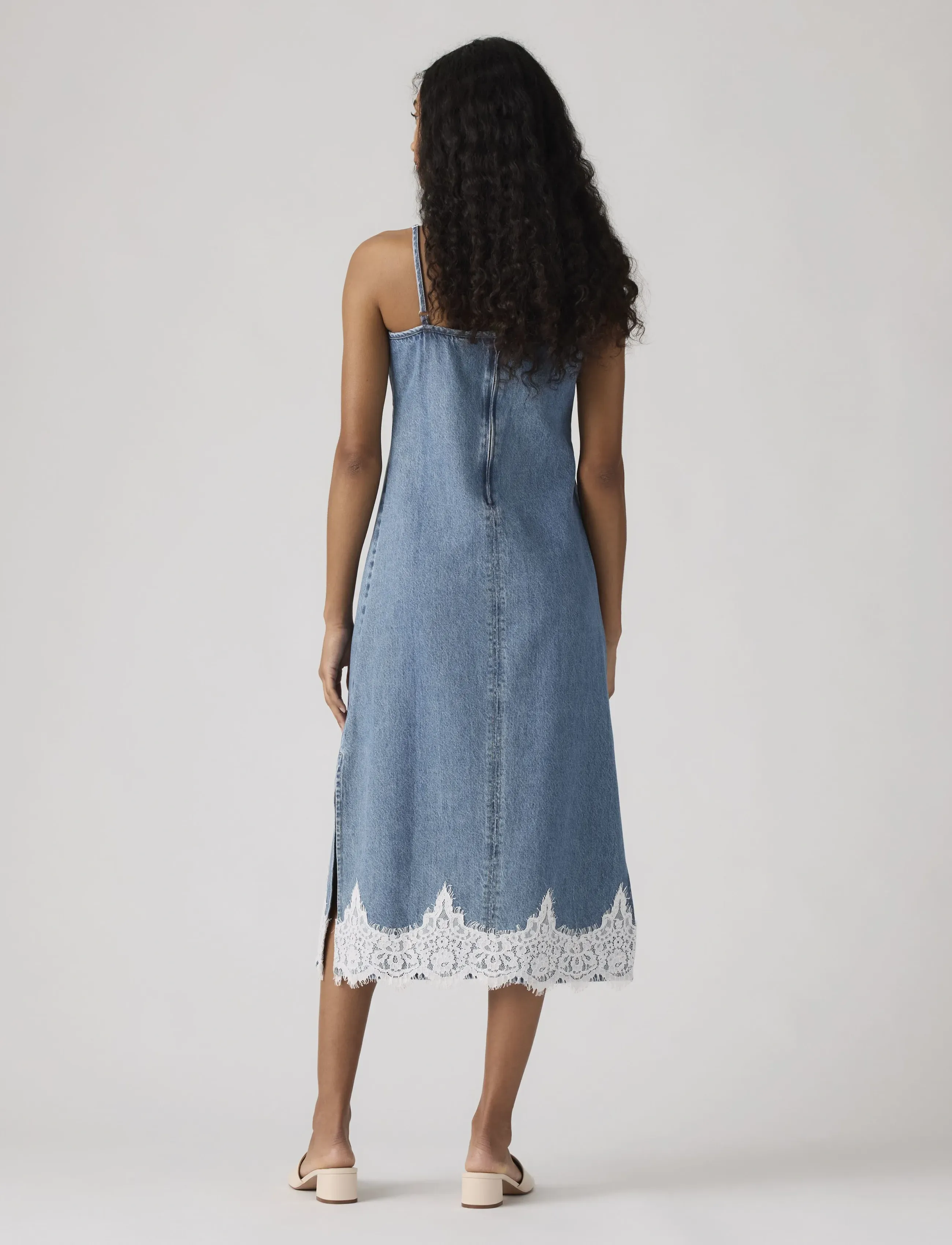 Levi's® - 90S DENIM SLIP DRESS SLIPPED M - slip dresses - med indigo - flat finish - 3