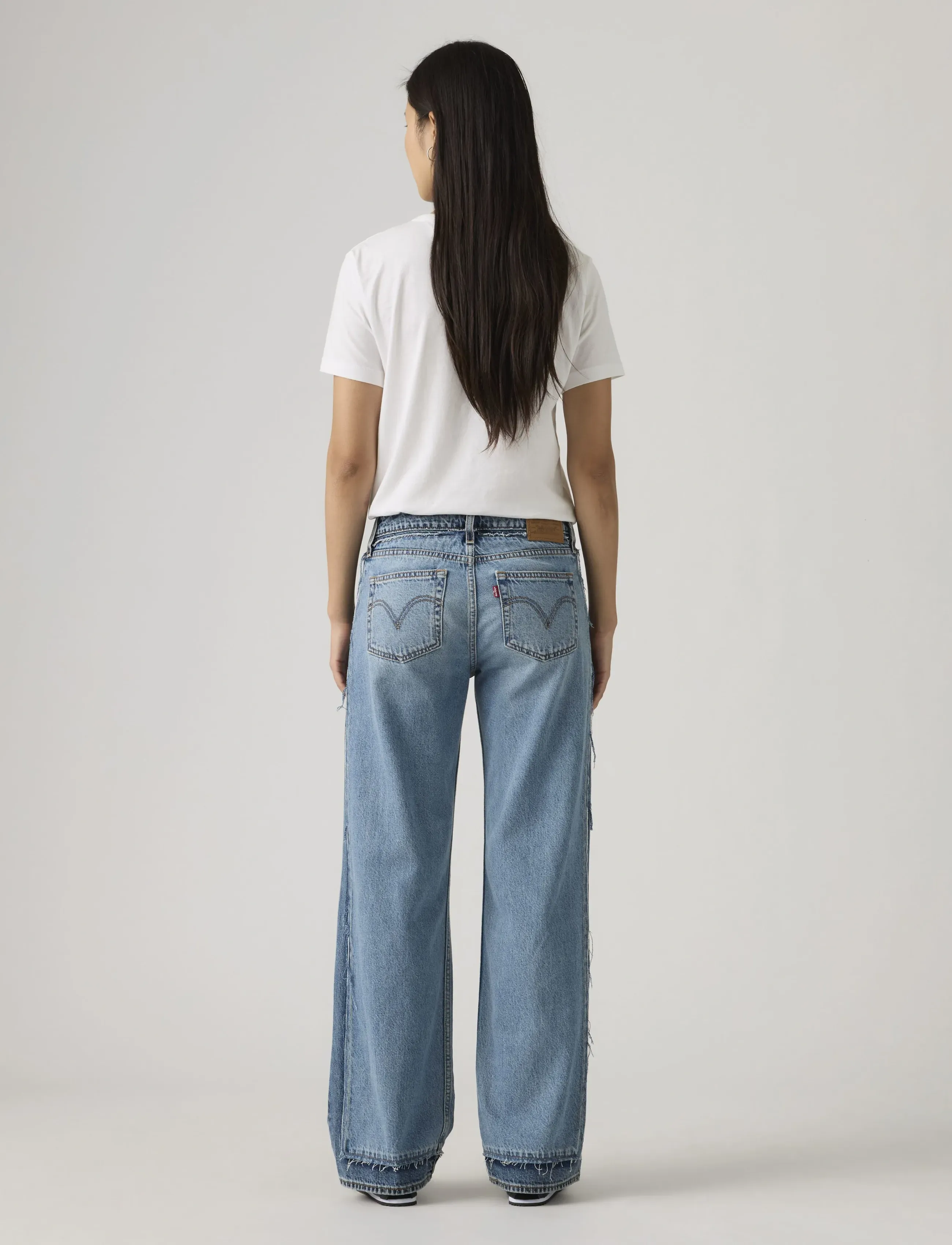 Levi's® - LOW LOOSE DECON UPON REFLECTIO - hosen mit weitem bein - med indigo - worn in - 4